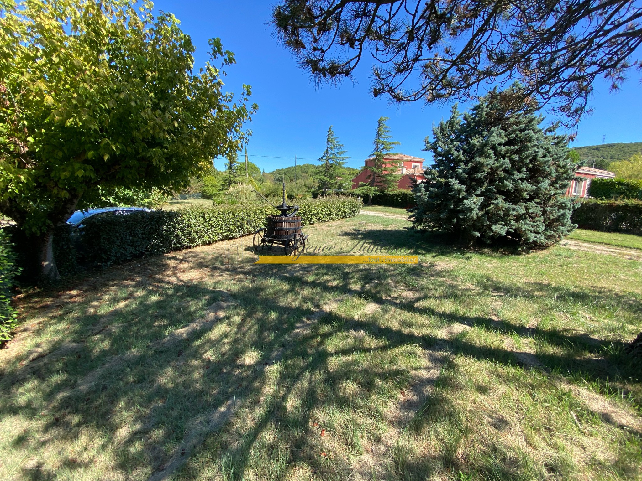 ALLAN Maison 6 pièces, 4 chambres, 149 m2 sur un terrain clos de 4230 m2 — photo 2