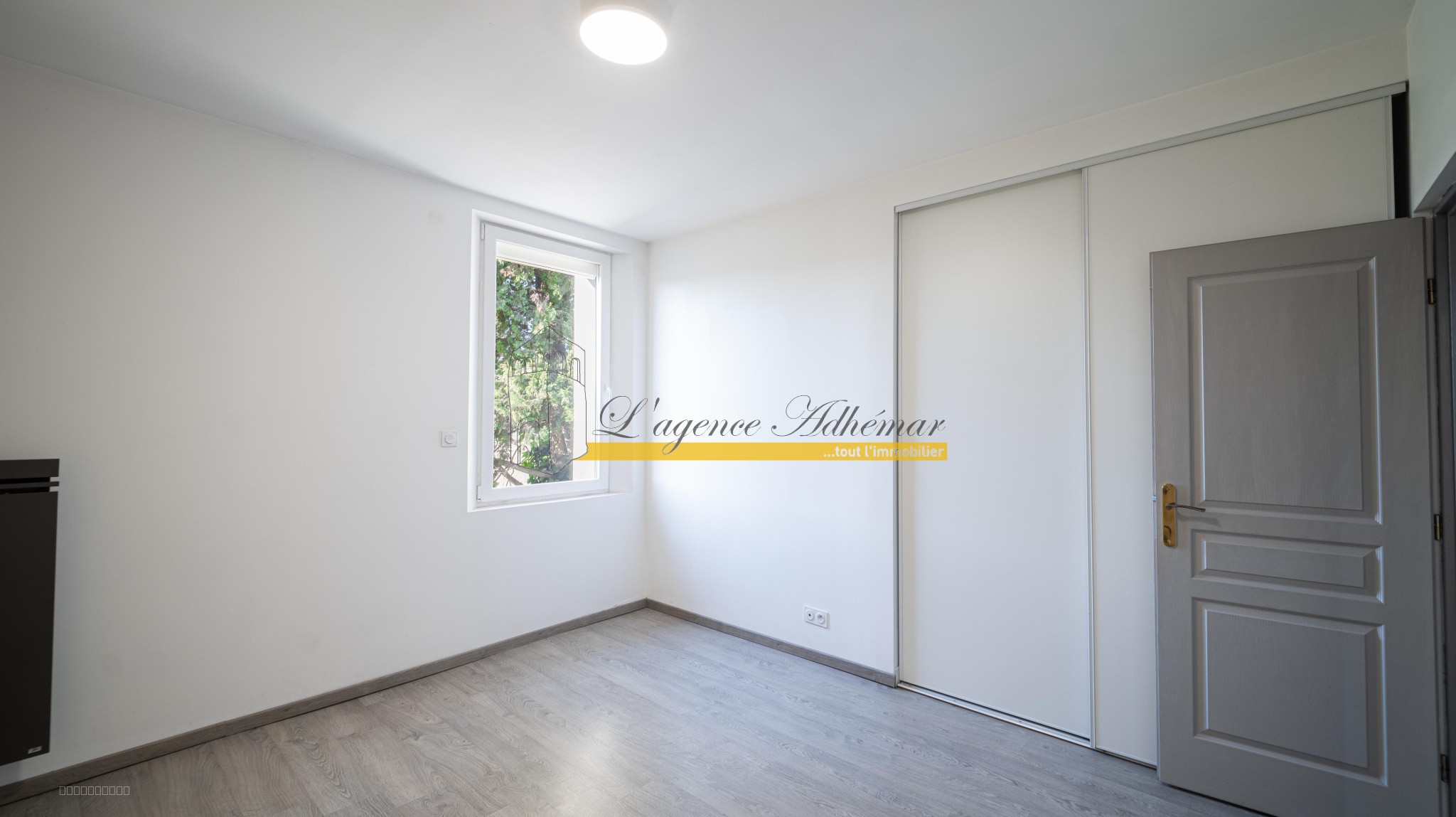 Montélimar, maison 97 m2, 4 pièces, 3 chambres terrain 1282 m2. — photo 8