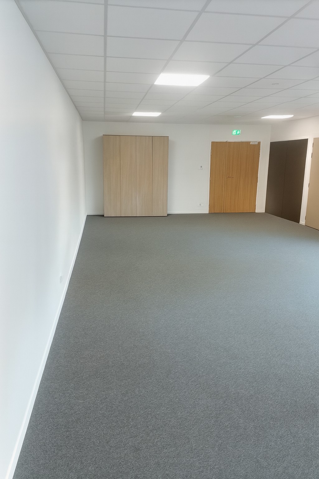 Bureaux neufs 370 m2 disibles — photo 2