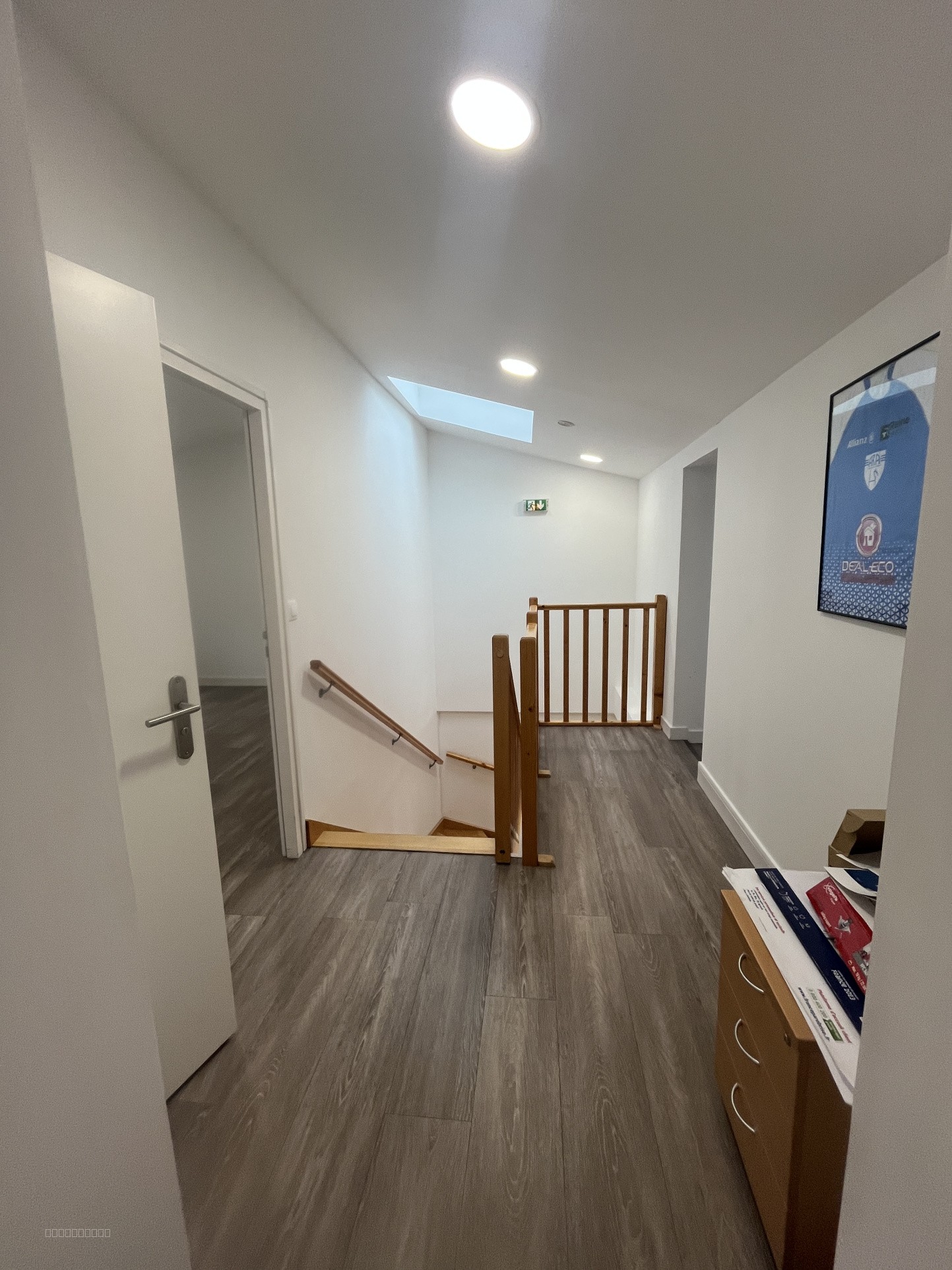 Bureaux 110 m2 — photo 2