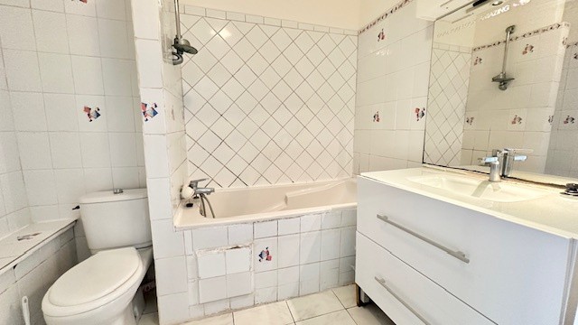 A VENDRE ! Appartement T3 avec terrasse de 38m2 à la Marina de Pointe-à-Pitre   Exclusivité — photo 6