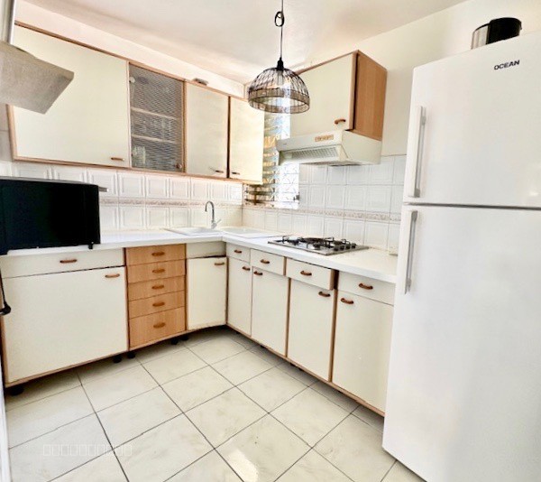 A VENDRE ! Appartement T3 avec terrasse de 38m2 à la Marina de Pointe-à-Pitre   Exclusivité — photo 4