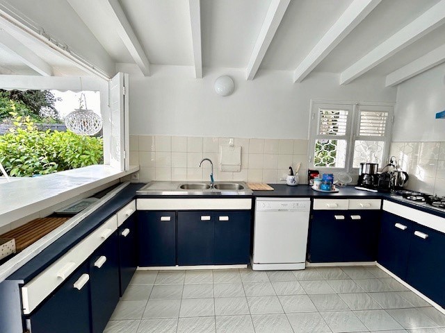 À VENDRE VILLA DE 4 PIECES SUR UN TERRAIN 910 M2 À SAINT-FRANÇOIS — photo 4