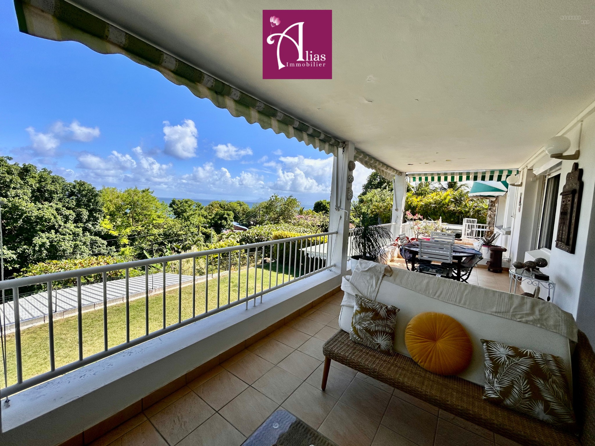 Villa F7 avec vue mer exceptionnelle au Gosier — photo 9