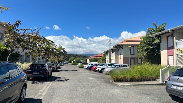 VENTE - Appartement T3 avec petit jardin privatif - Colin — photo 4