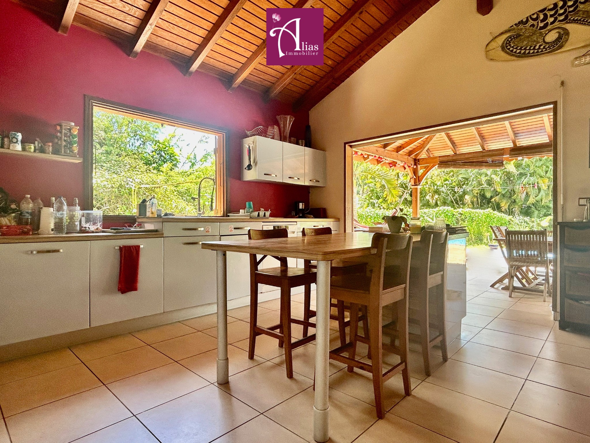 À VENDRE   Maison de 155 m2 avec piscine à Besson, Le Gosier — photo 2