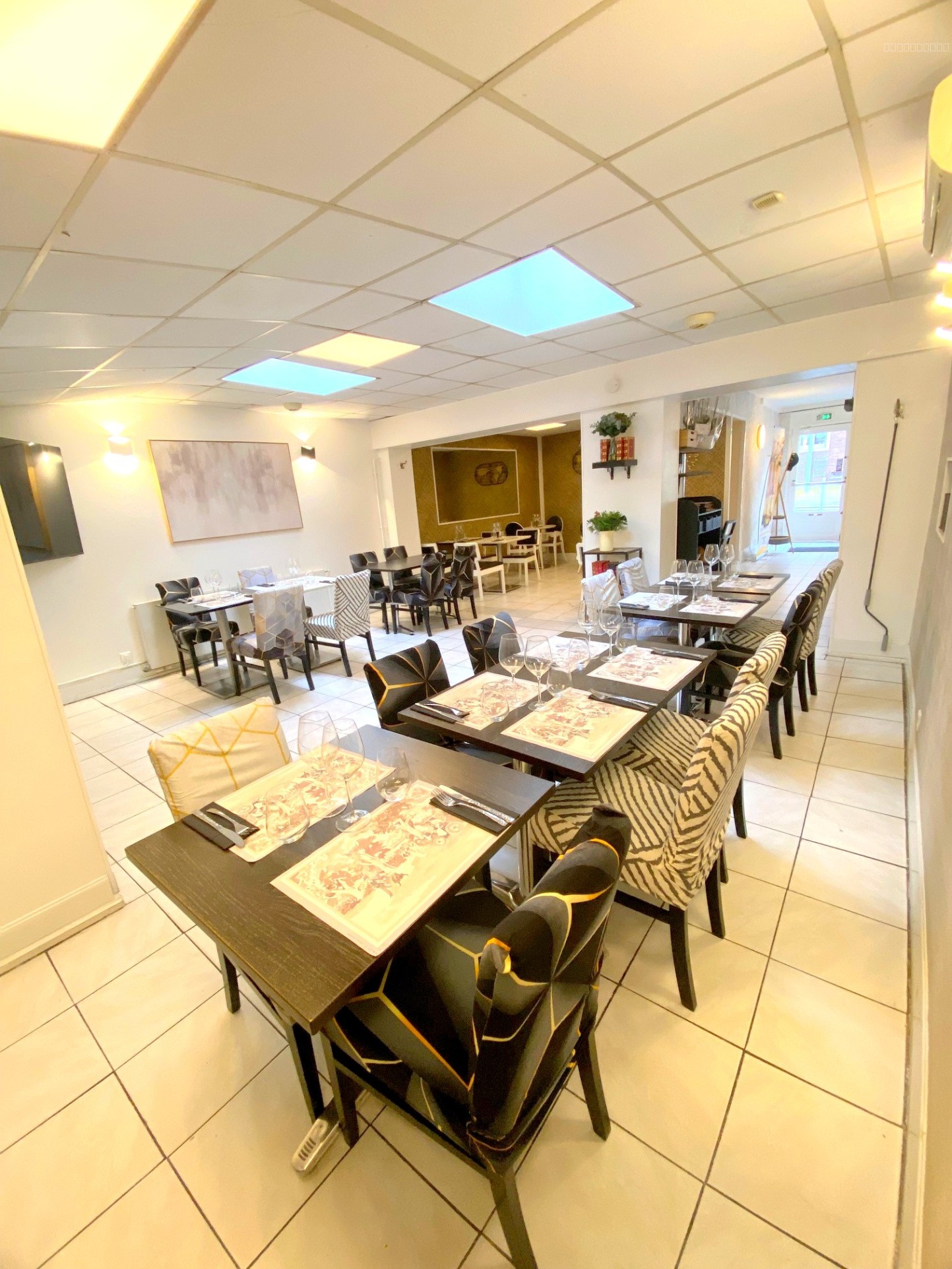 EXCLUSIVITE sur Amiens, immeuble avec local de 300m2 — photo 3
