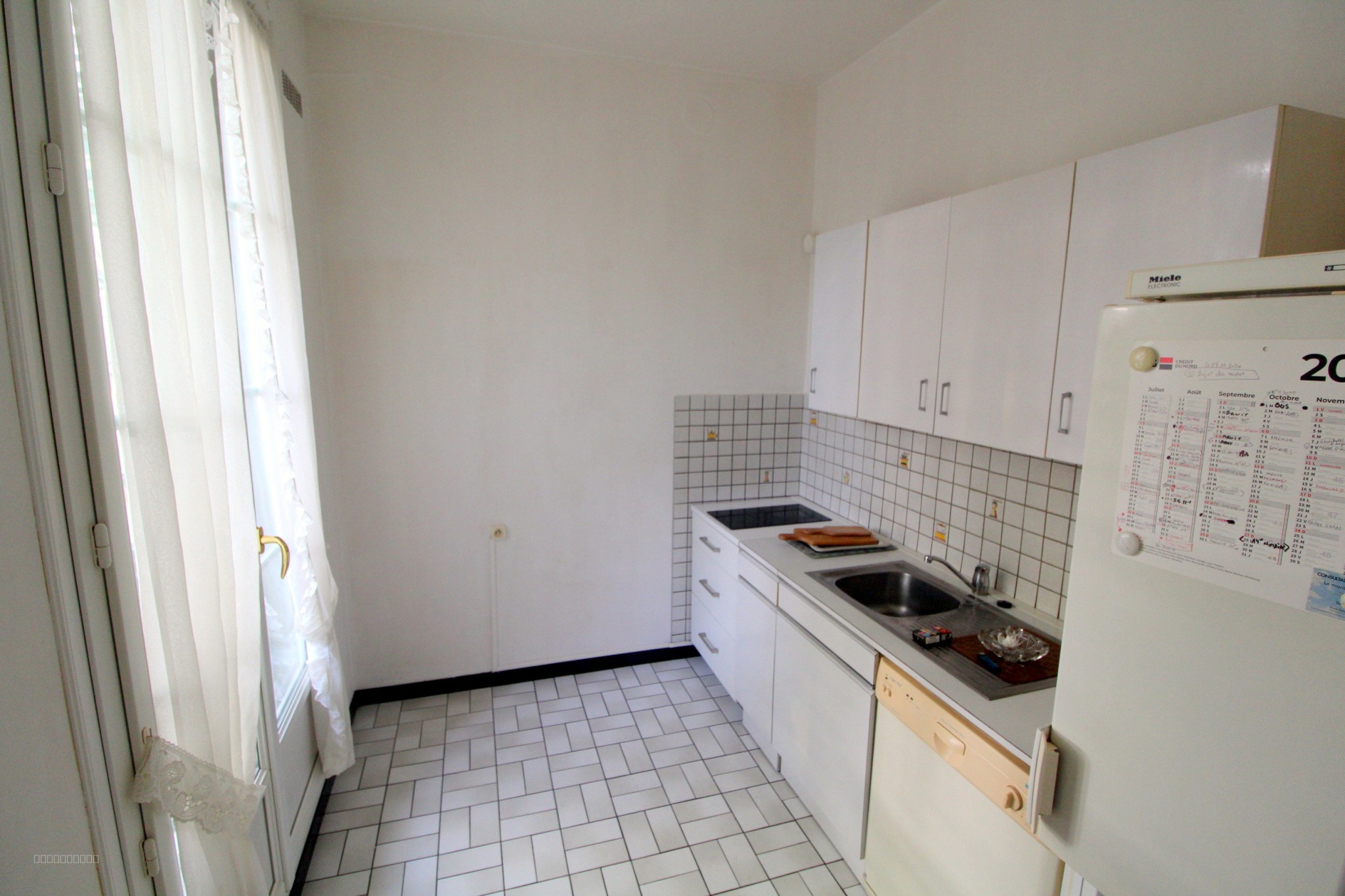 VENDU !!! Appartement à proximité immédiate de la gare et du centre ville à Amiens — photo 4