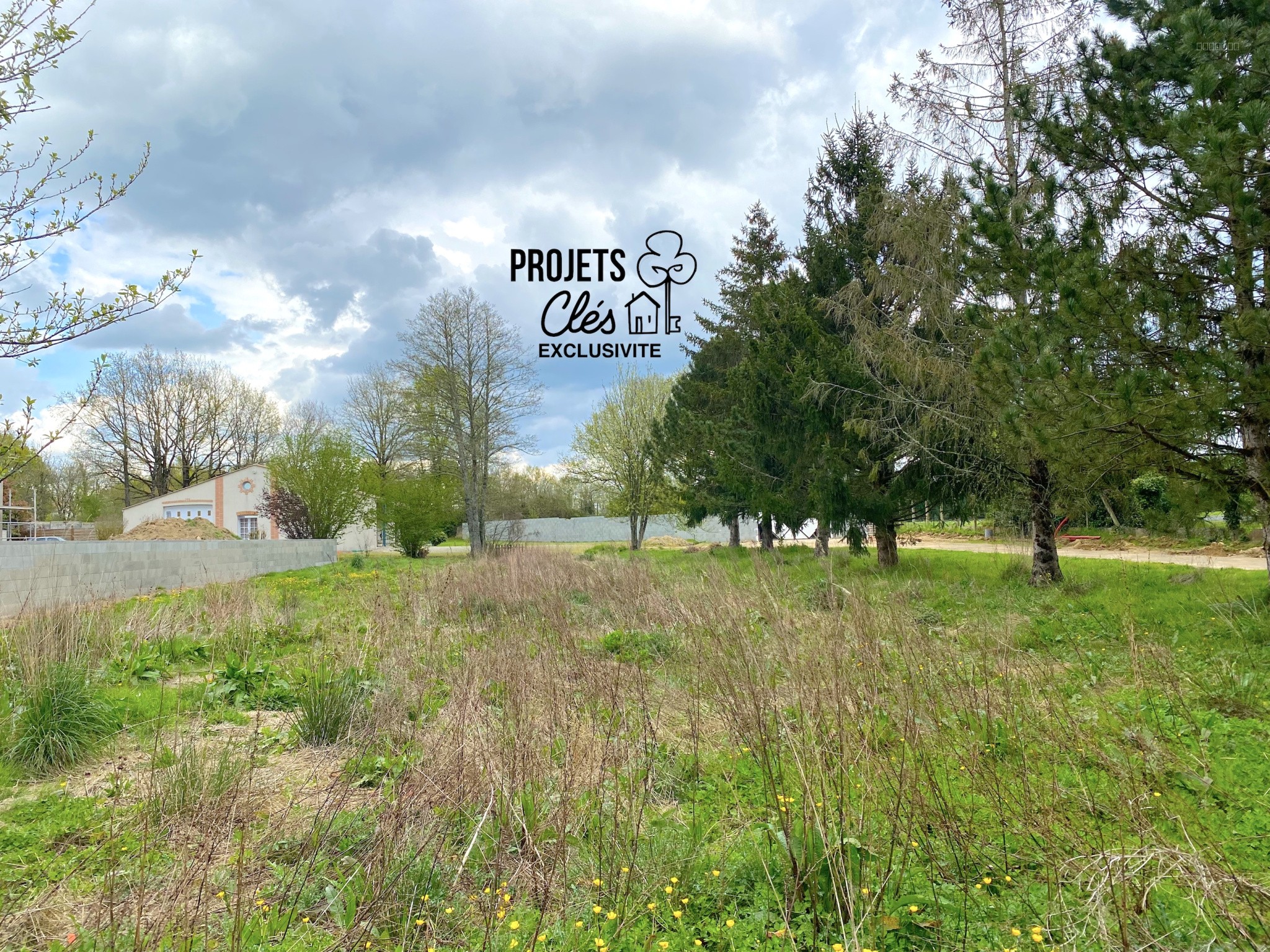 Terrain constructible de 650m2 centre-ville — photo 3