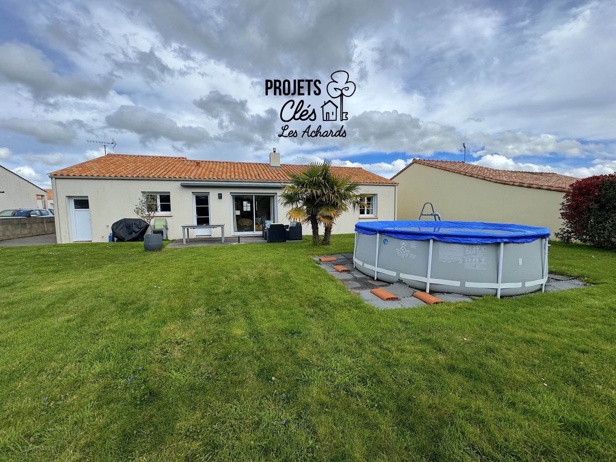 Belle Maison Familiale aux Achards : 4 Chambres, Jardin Spacieux — photo 10