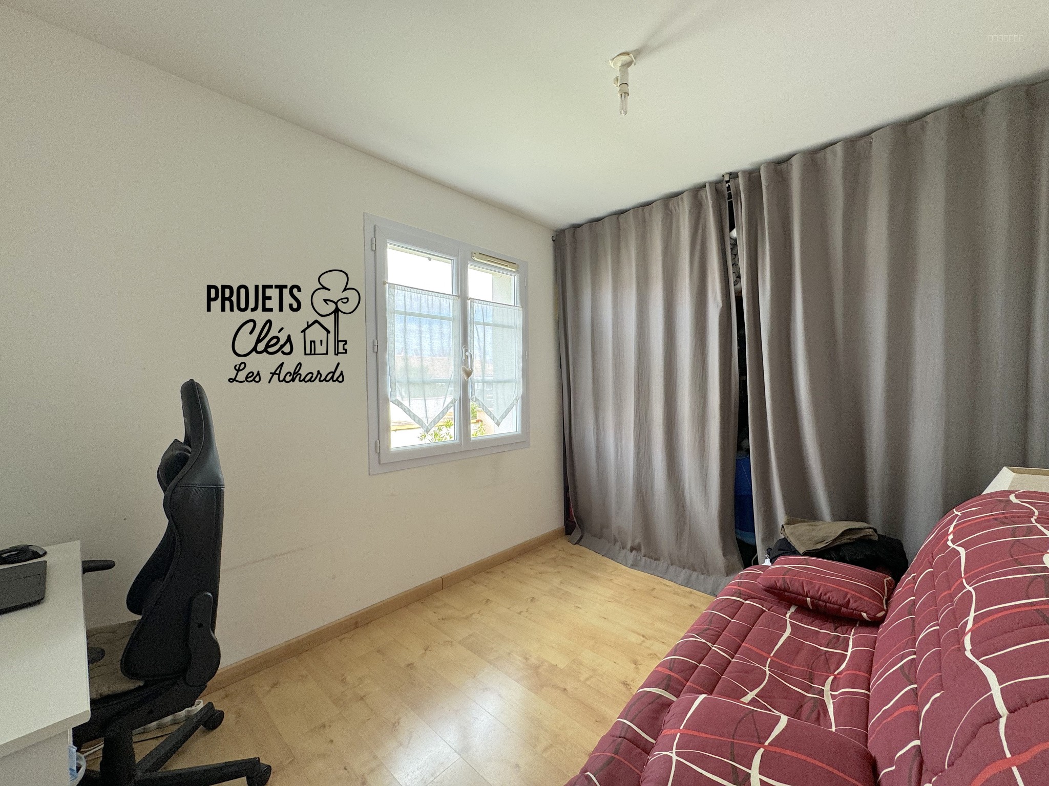 Belle Maison Familiale aux Achards : 4 Chambres, Jardin Spacieux — photo 7