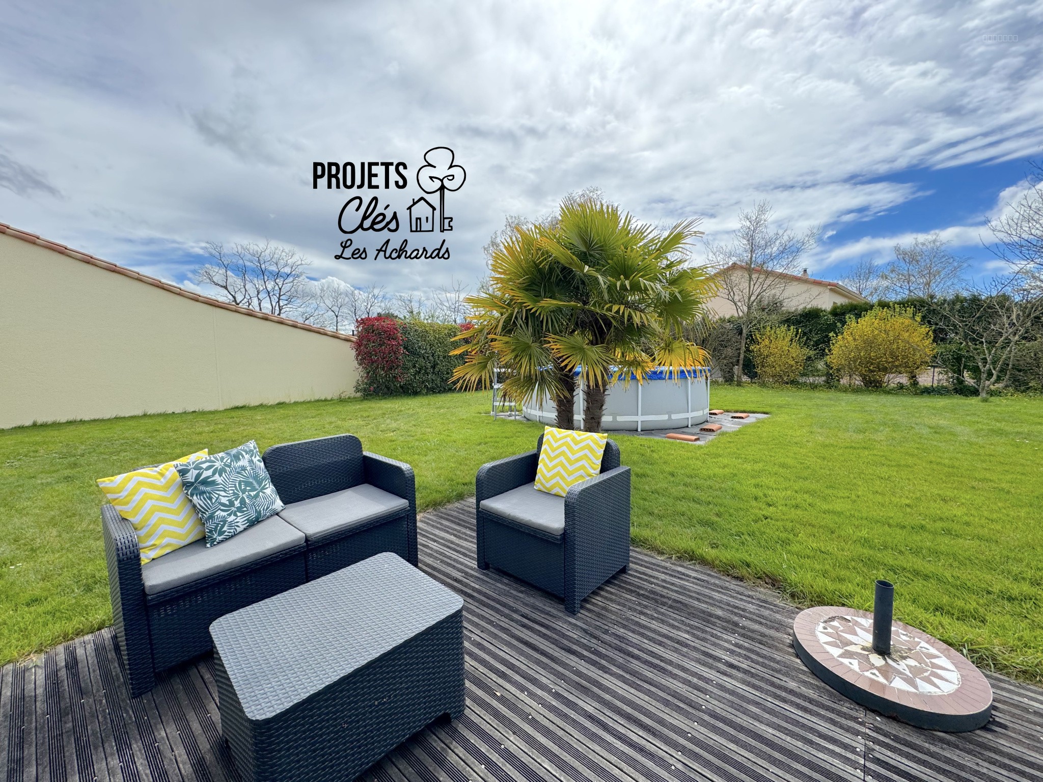 Belle Maison Familiale aux Achards : 4 Chambres, Jardin Spacieux — photo 11