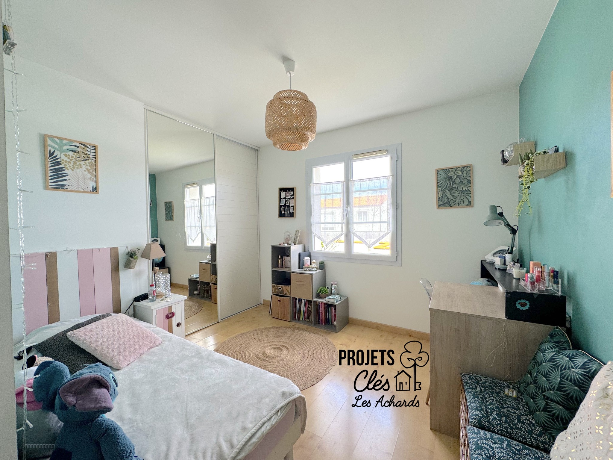 Belle Maison Familiale aux Achards : 4 Chambres, Jardin Spacieux — photo 6
