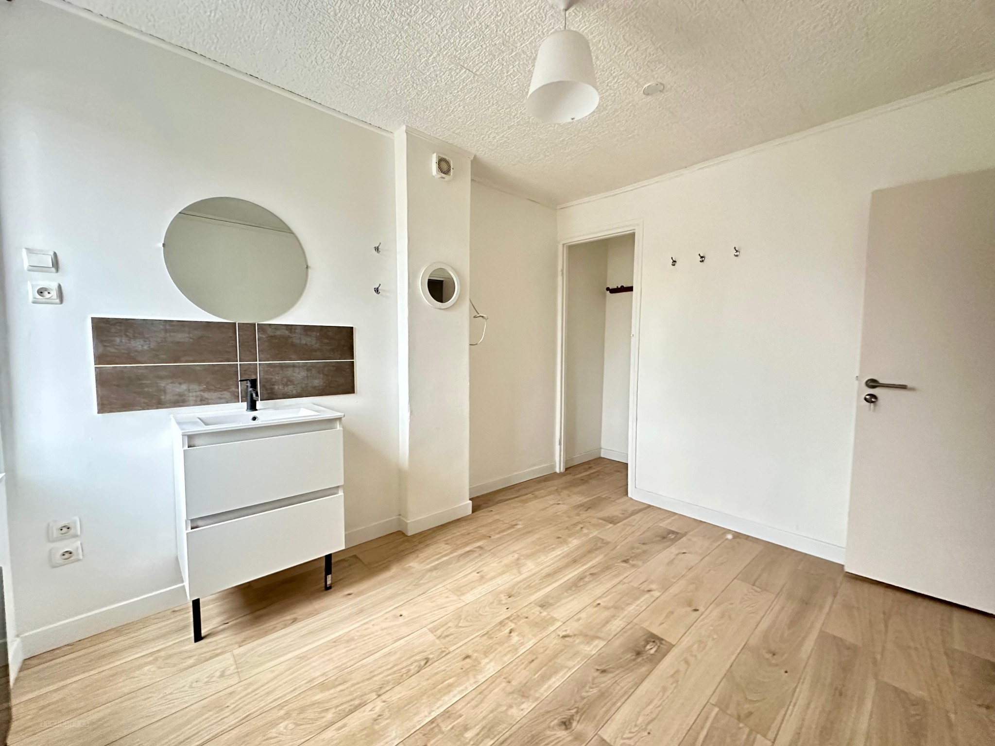 MAISON 5 CHAMBRES - ROUBAIX — photo 2