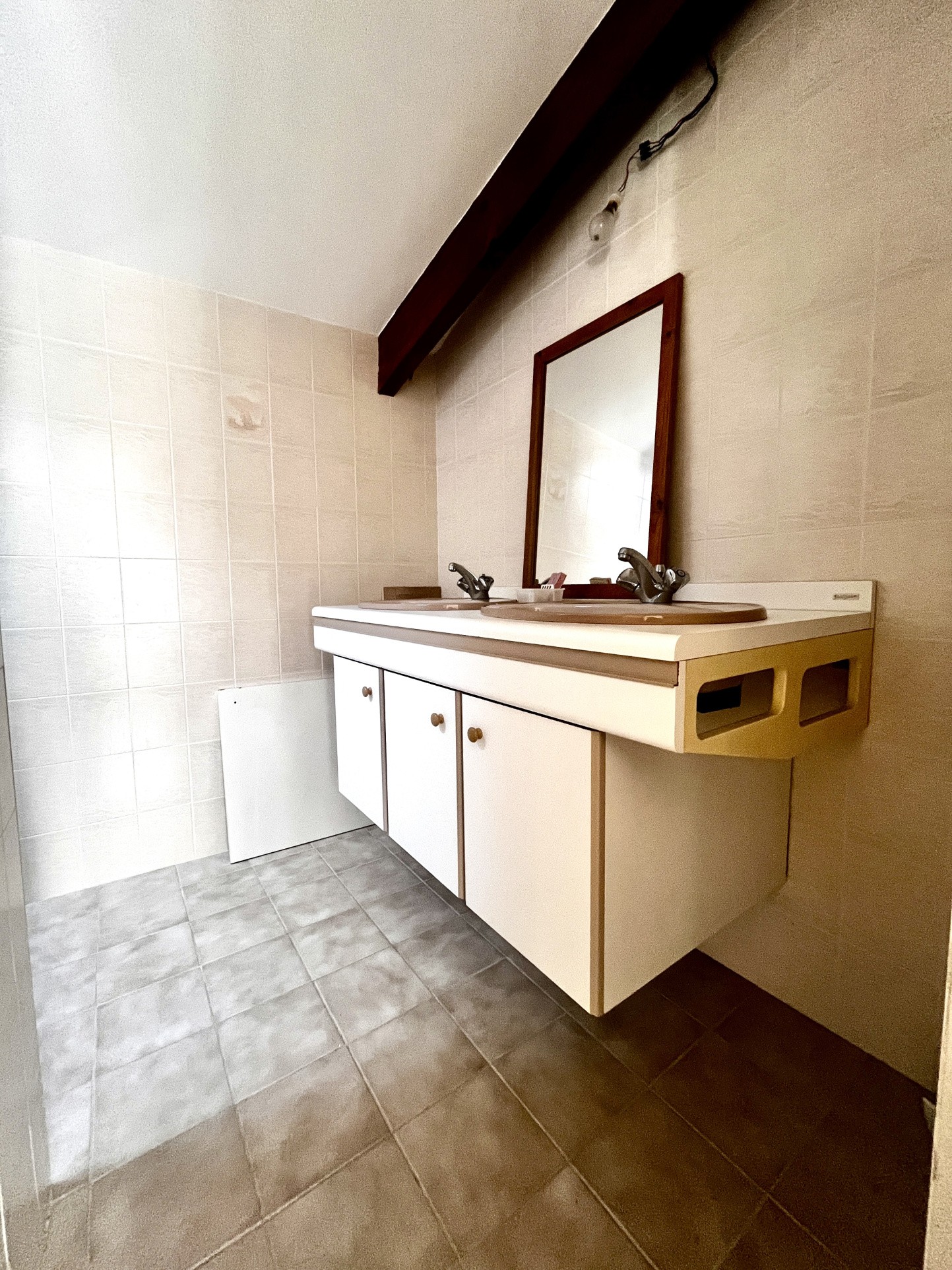 GORBIO APPARTEMENT DE 48M2 EN DERNIER ETAGE — photo 10