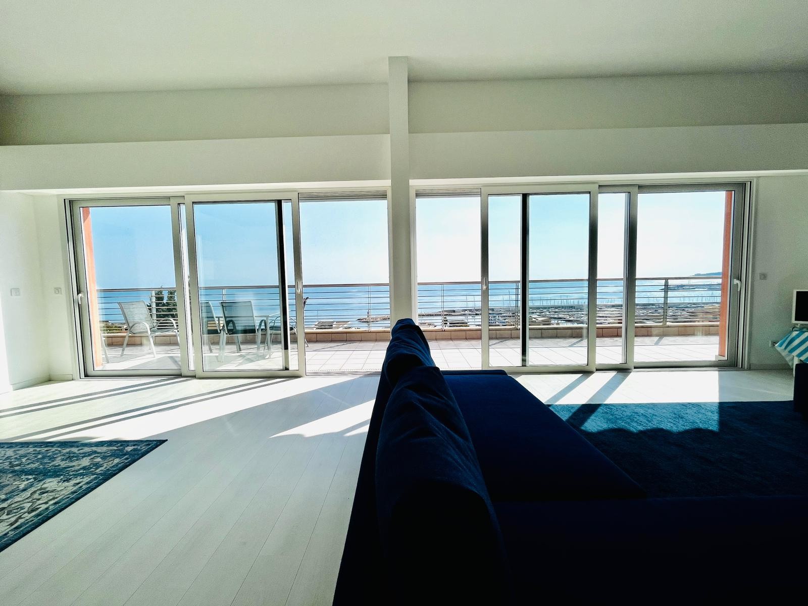 MENTON GARAVAN PENTHOUSE — photo 5
