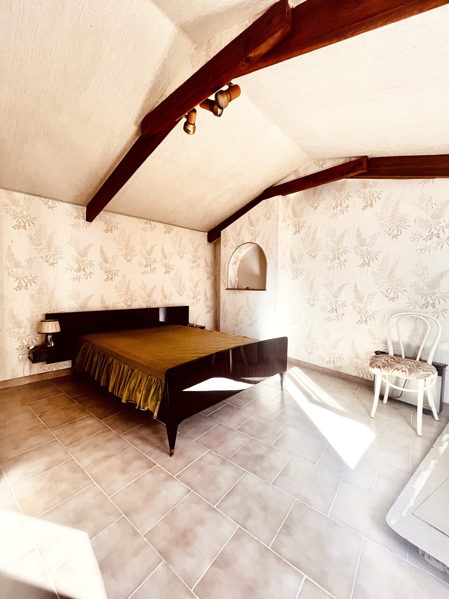 GORBIO APPARTEMENT DE 48M2 EN DERNIER ETAGE — photo 8