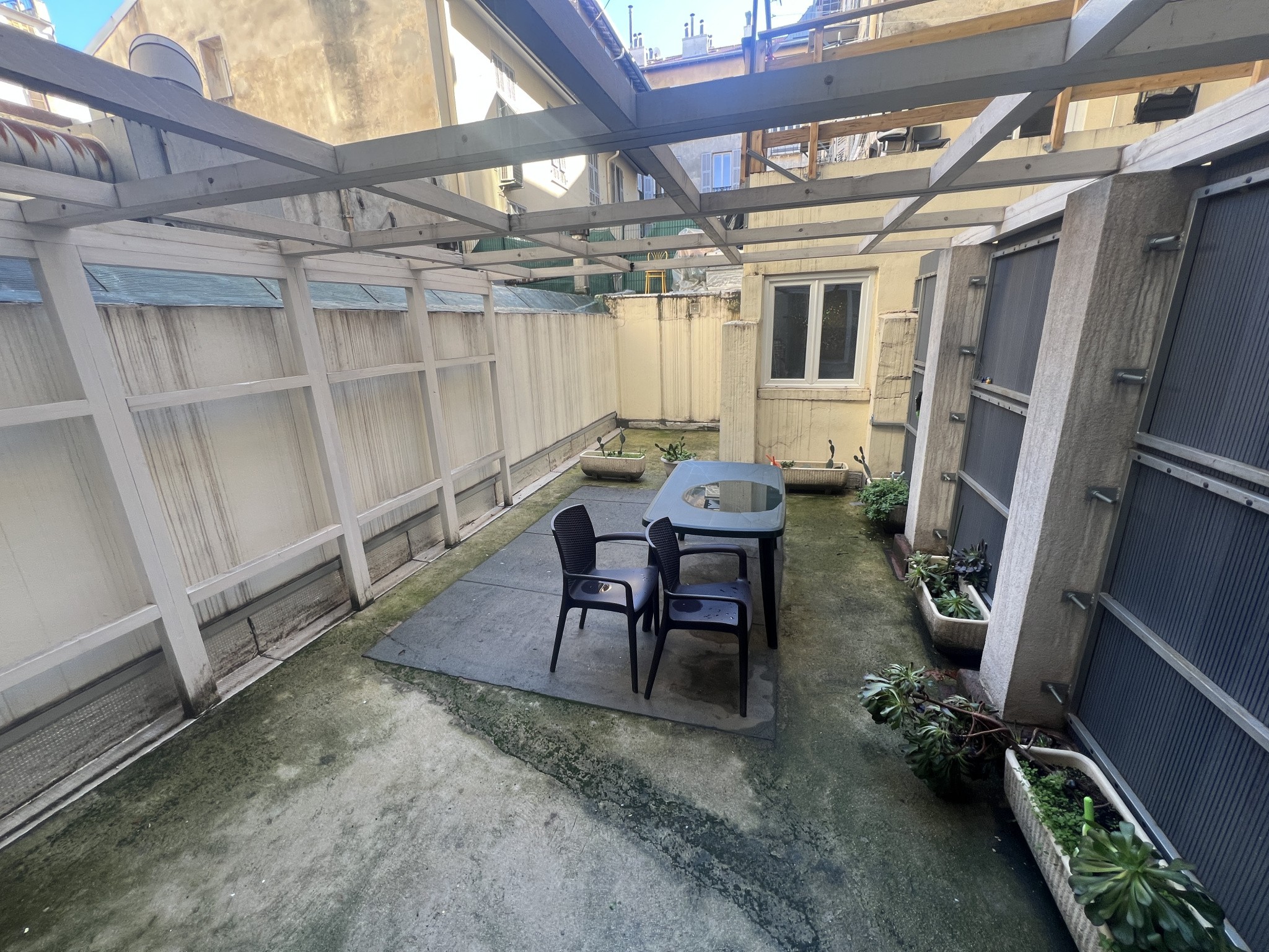 Nice Centre - Grand deux pièces avec terrasse — photo 3