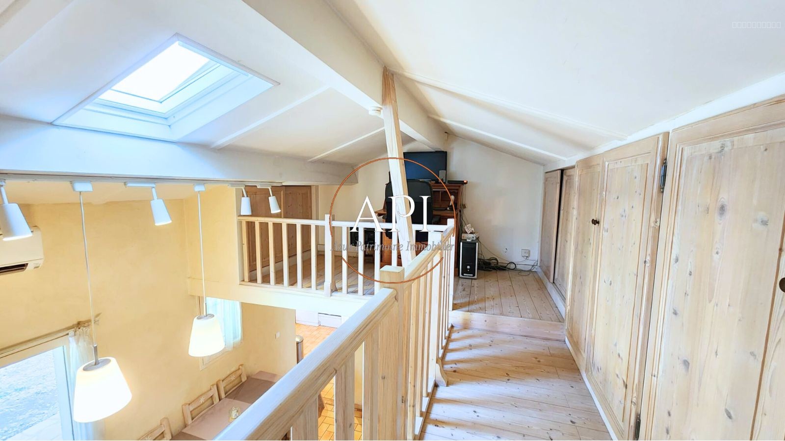 Maison avec jardin dans résidence sécurisée — photo 9