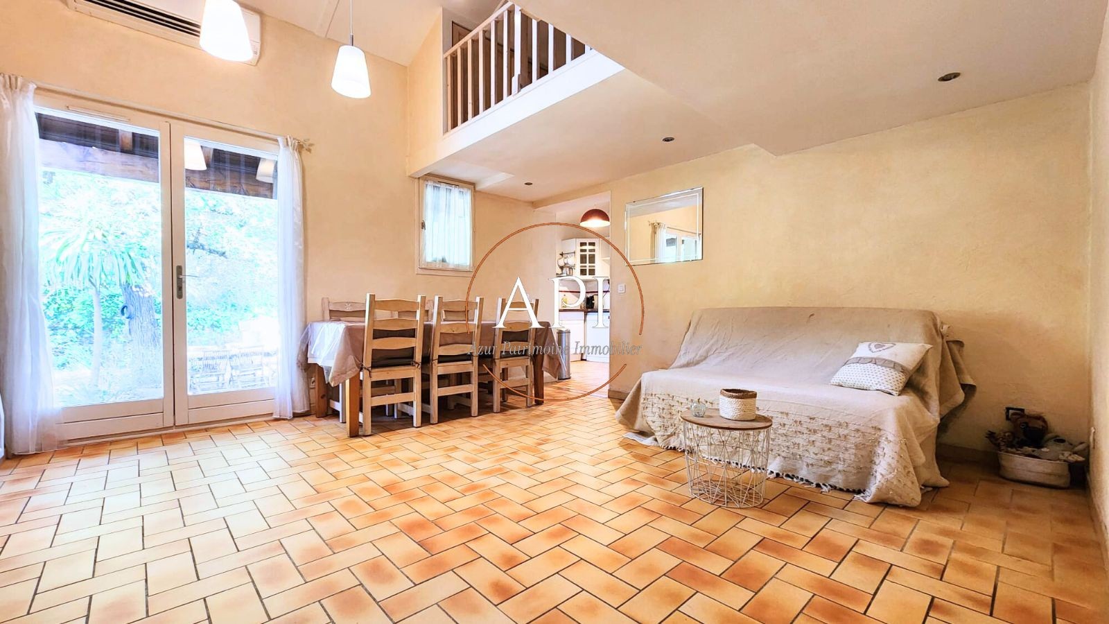 Maison avec jardin dans résidence sécurisée — photo 8