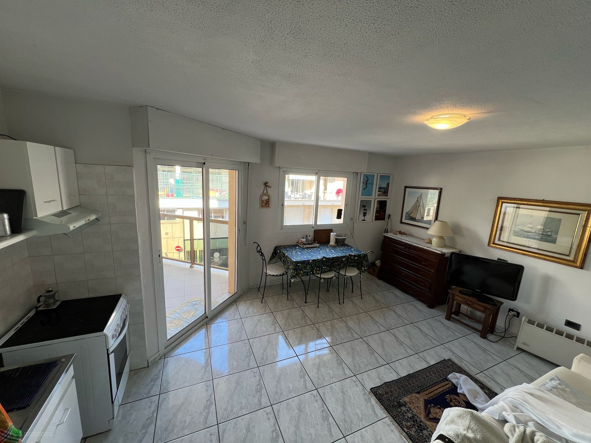MENTON BORRIGO 2P DERNIER ETAGE TERRASSE PARKING — photo 4