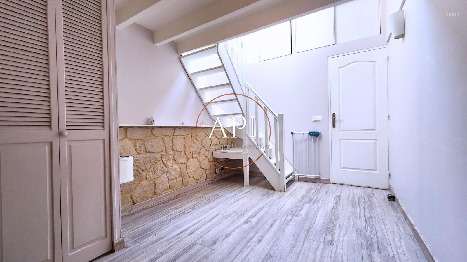 Maison avec jardin dans résidence sécurisée — photo 11