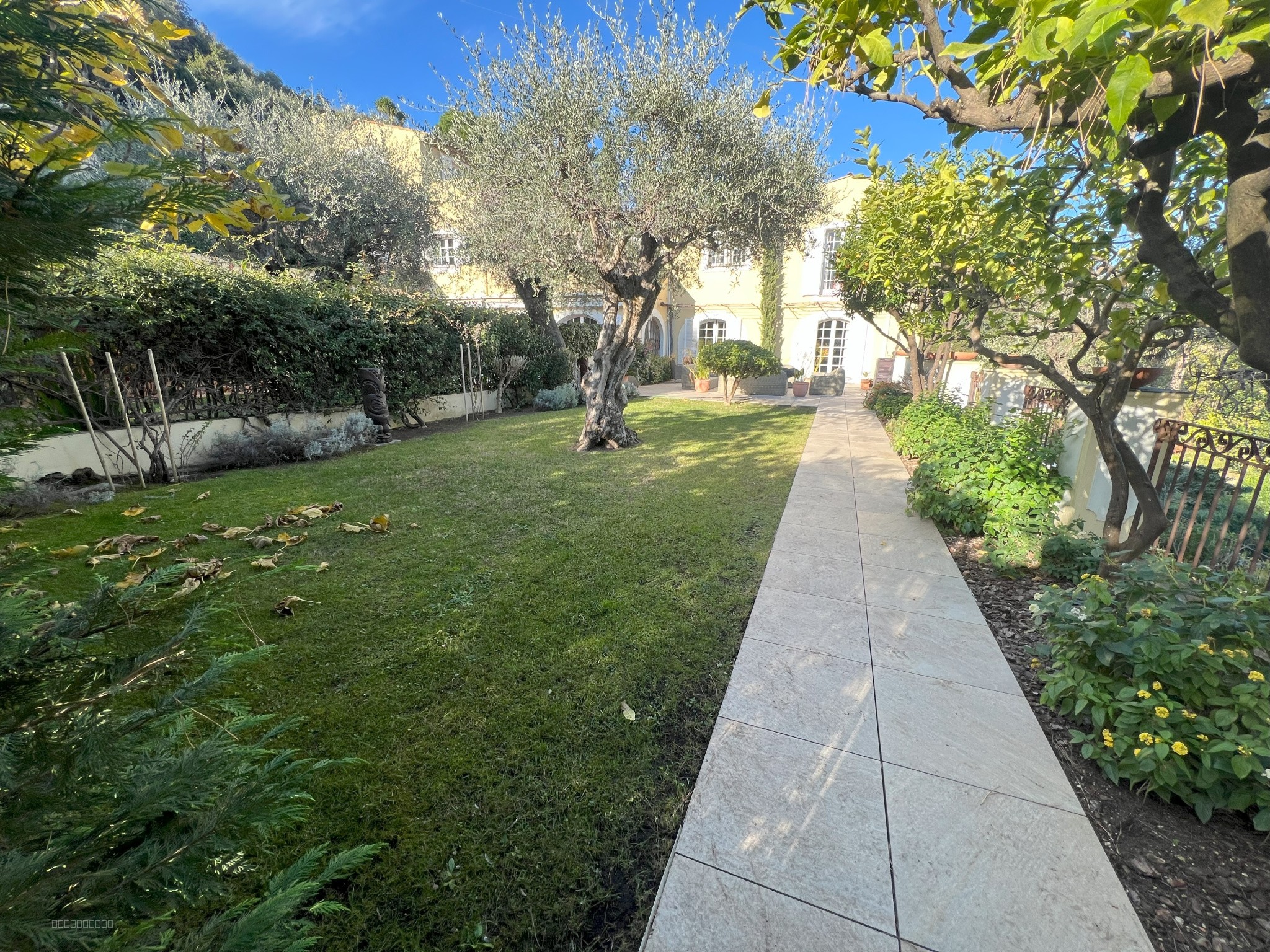 Appartement d’exception sur les hauteurs de Gairault à Nice — photo 2