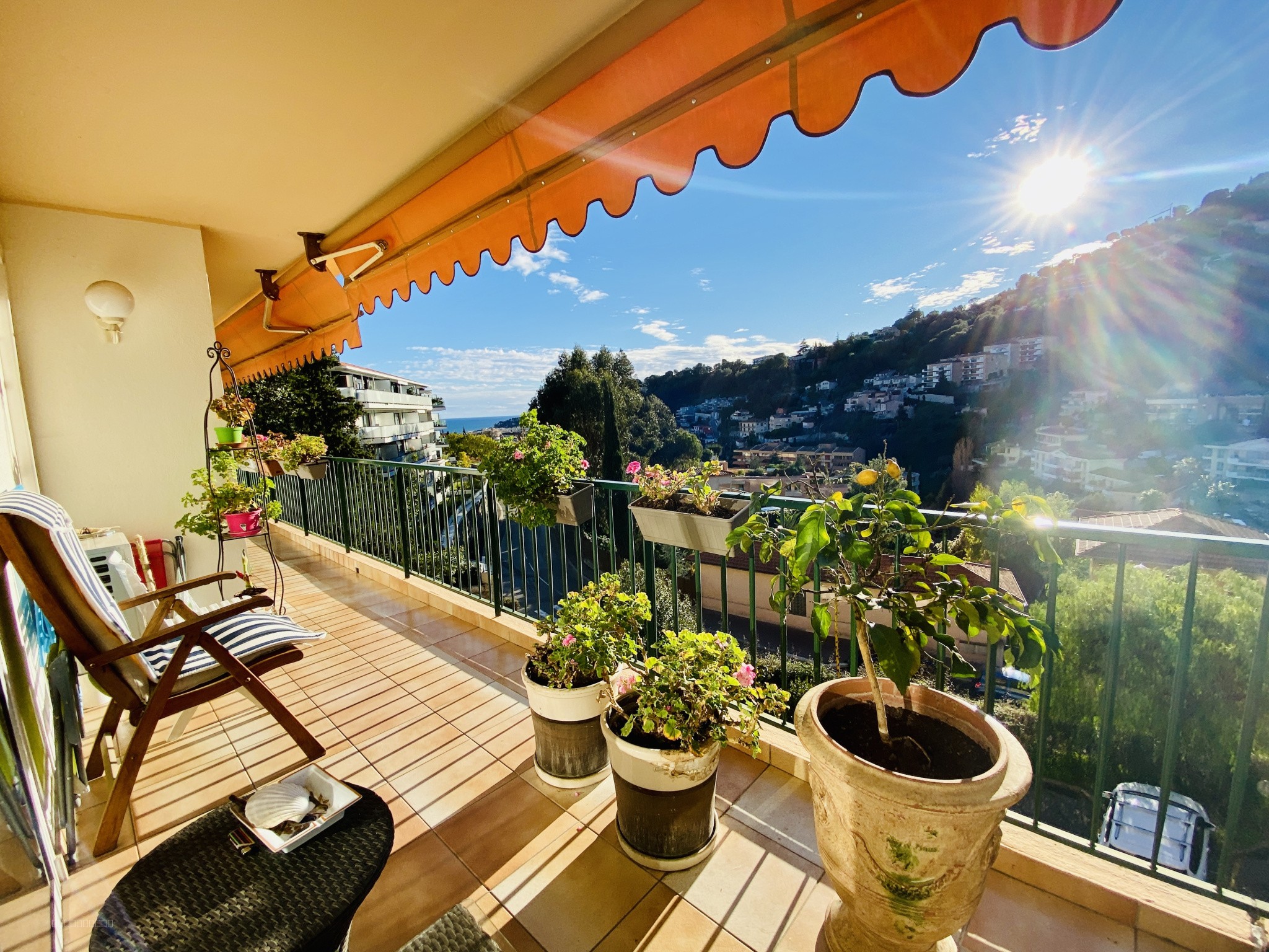 Exclusivité Menton - 3 PIÈCES 81M2 - TERRASSE 40M2 - CAVE ET PARKING — photo 10