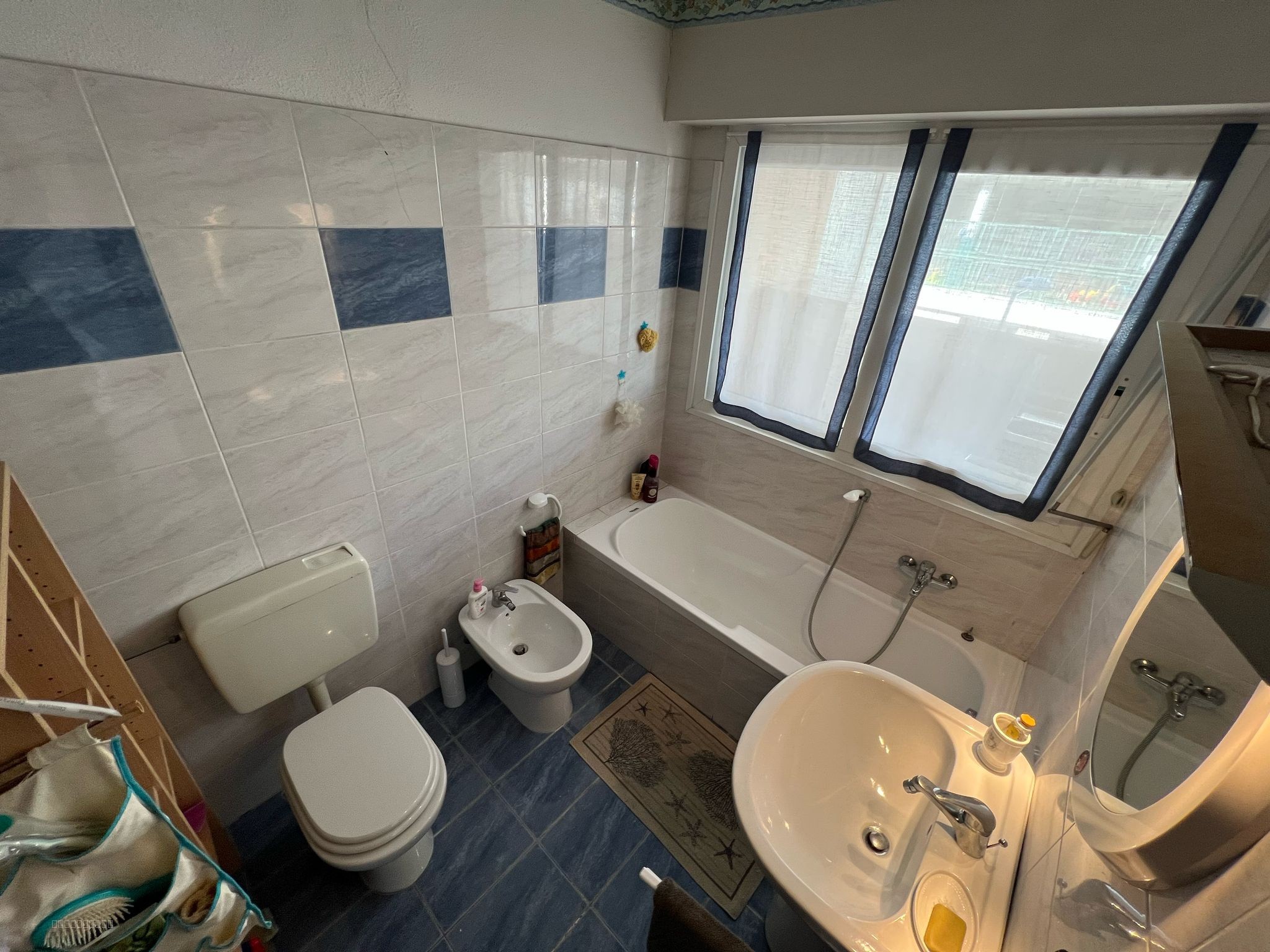 MENTON BORRIGO 2P DERNIER ETAGE TERRASSE PARKING — photo 6
