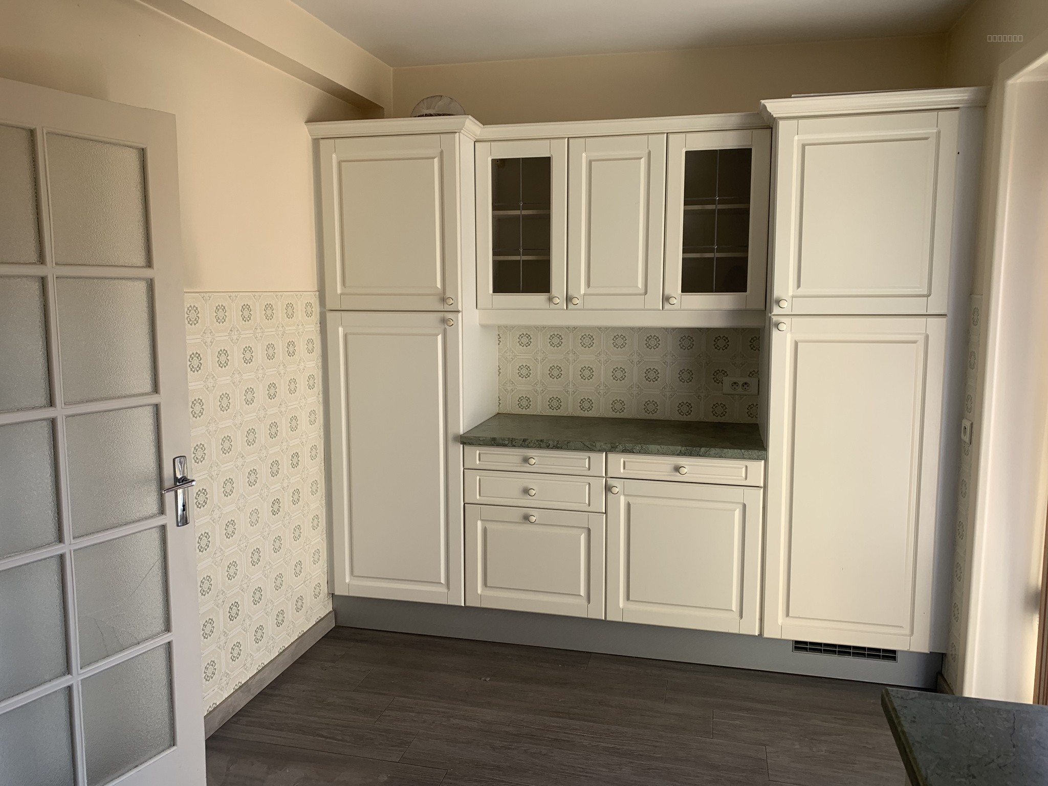 Menton : appartement trois pèces de 104 m2 en étage élevé, proche de la mer et du casino. — photo 5