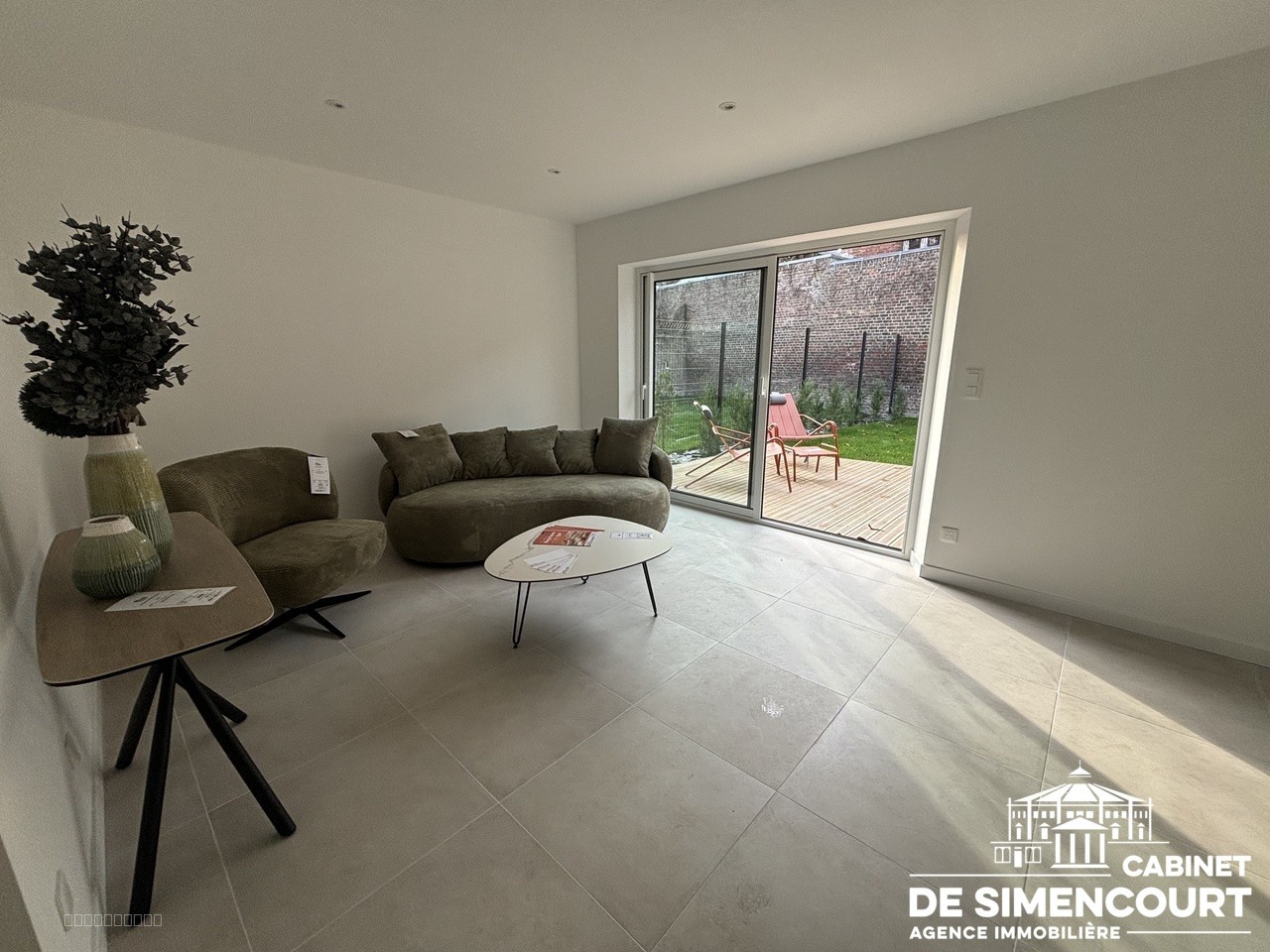 SAINTE-ANNE - MAISON 165M2 AVEC JARDIN ET GARAGE — photo 2