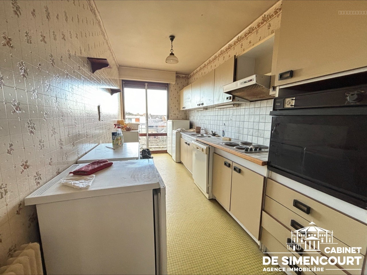 HENRIVILLE - APPARTEMENT 105m2 - Balcon - Place de Parking — photo 3