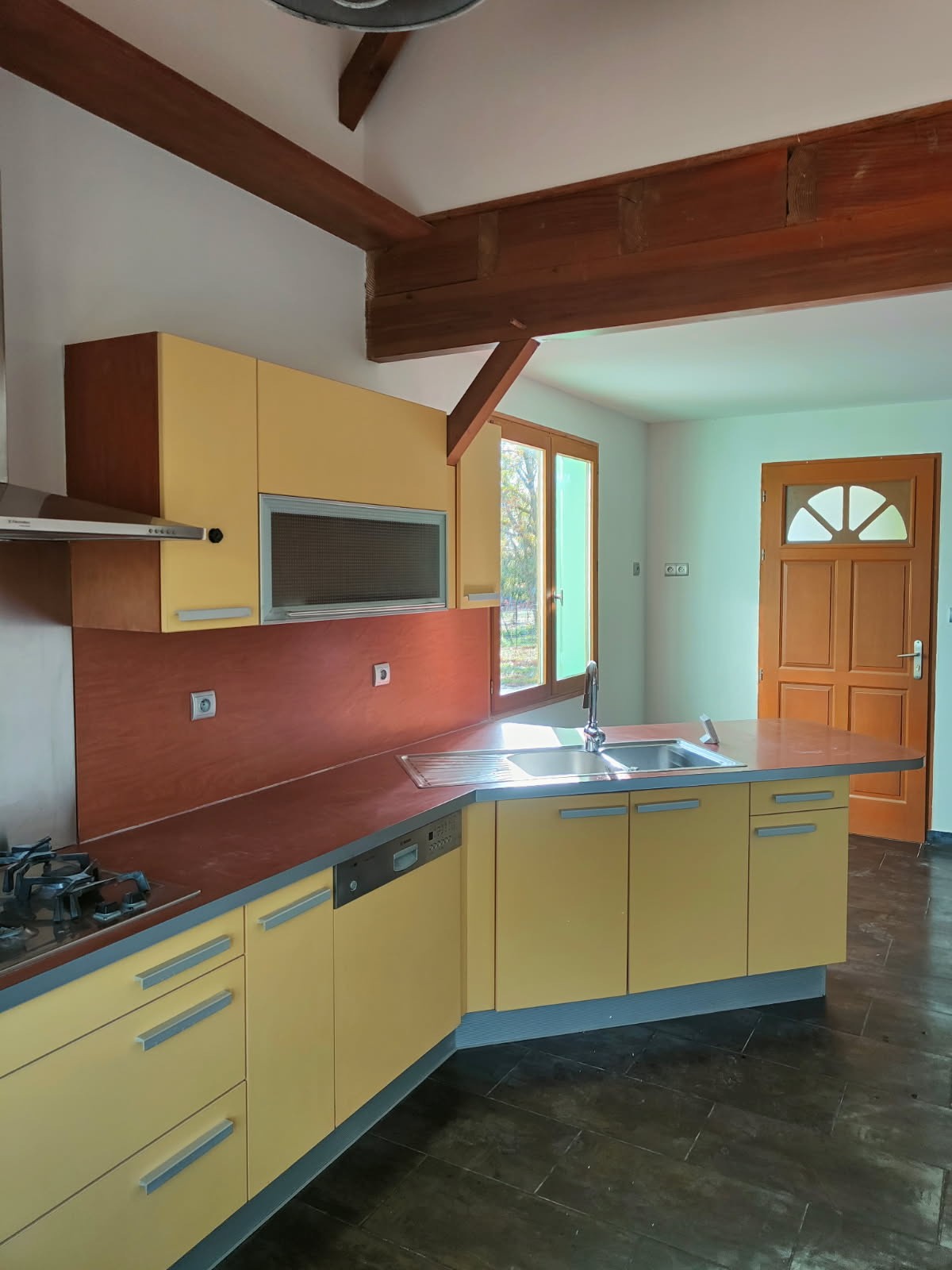 Maison - Chalet en bois de 155m2 avec 4 chambres  à Puycornet — photo 7