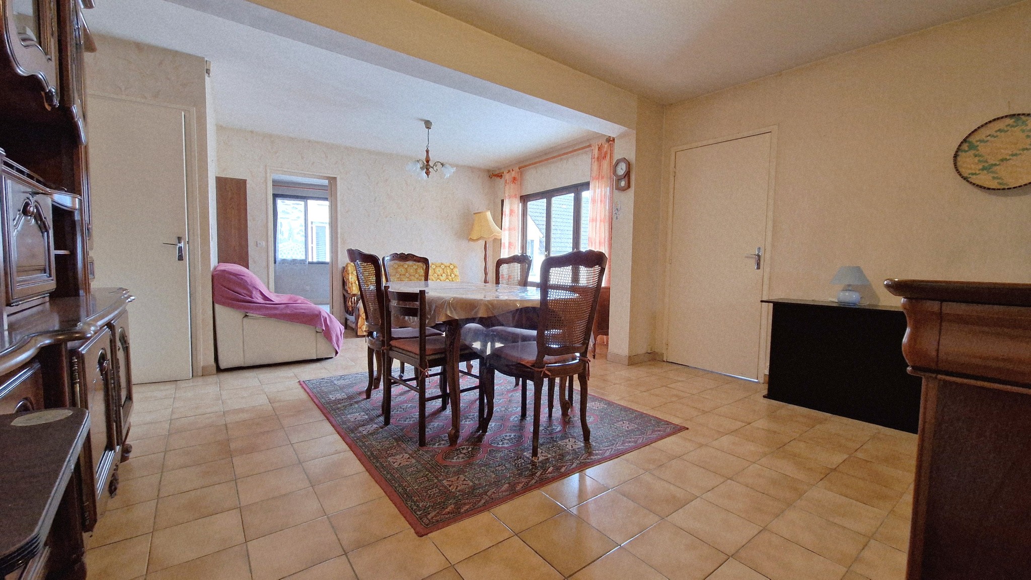 Charmante maison de ville au coeur de Sermaises ! — photo 2