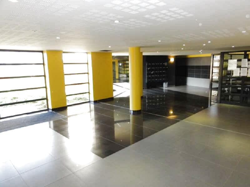 RESIDENCE DE STANDING. Appartement de 2 pièces de 45 m2 habitable avec balcon situé au 2ème et dernier étage.. — photo 9