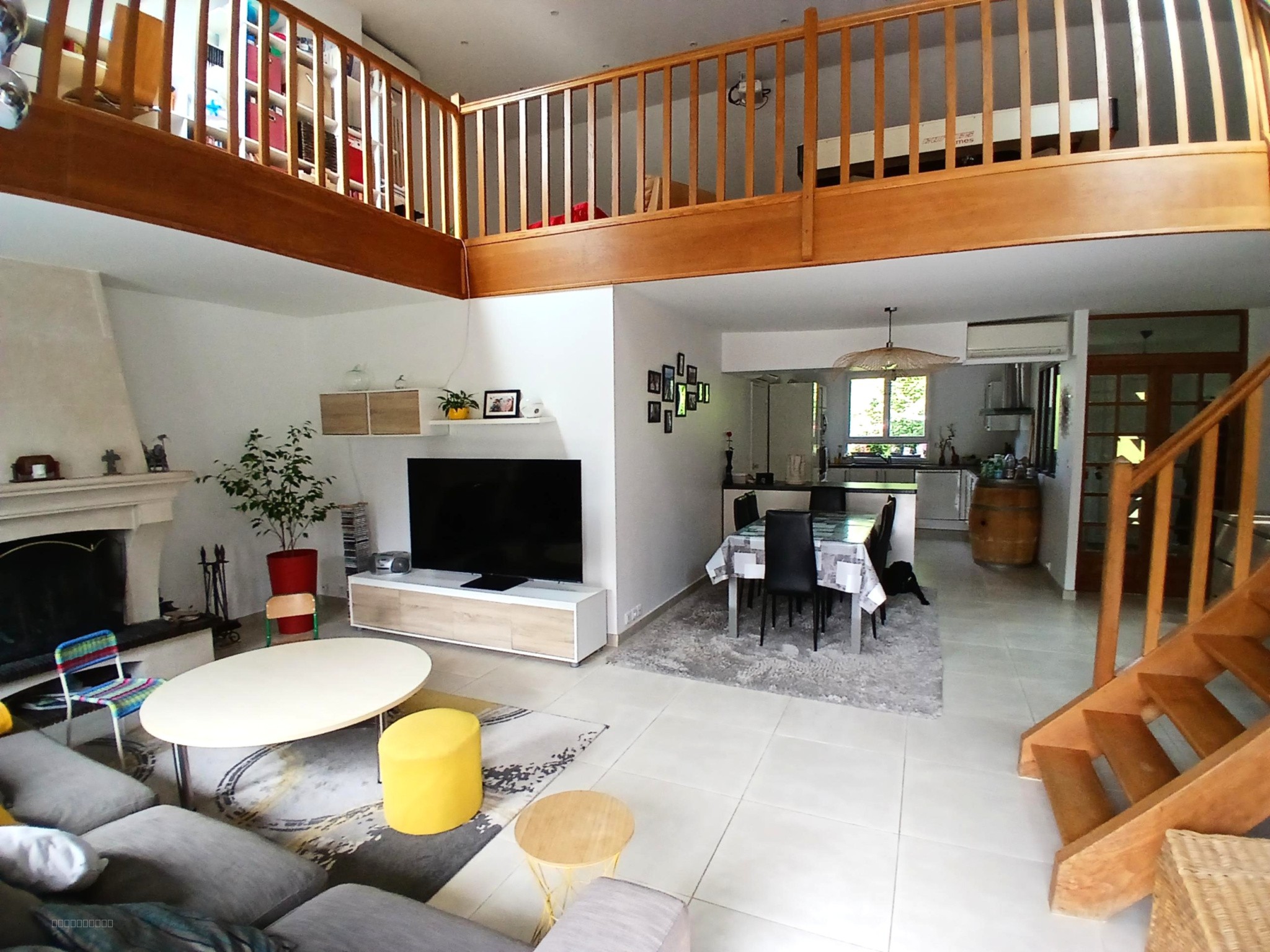 SAINT-WITZ MAISON INDIVIDUELLE 7 PIECES 4 CHAMBRES JARDIN GARAGE — photo 2
