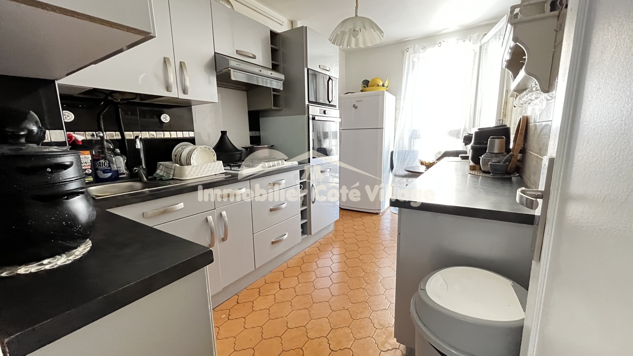 Appartement 4 pièces de 80 m2 avec garage sécurisé — photo 4