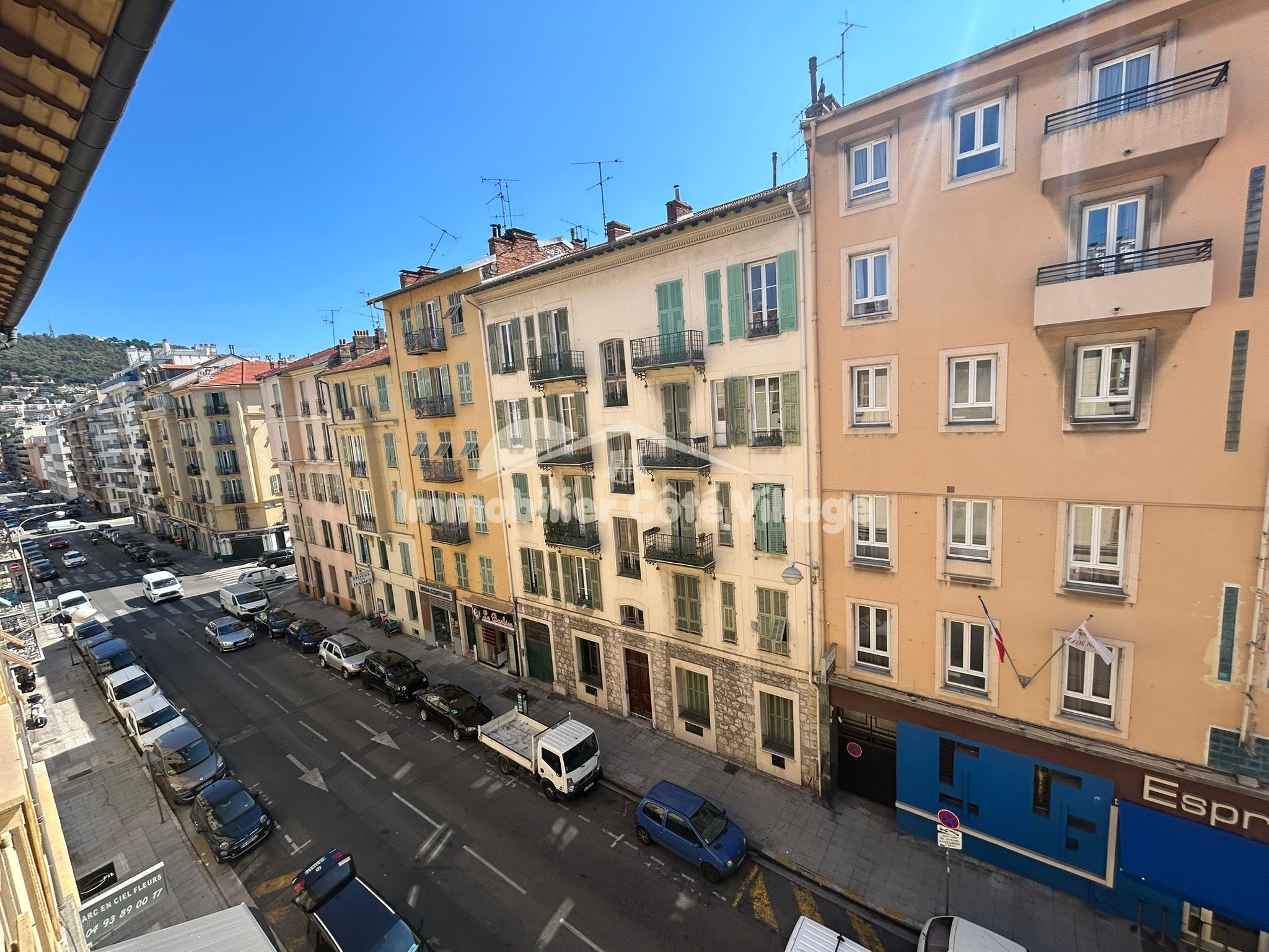 Angle BARBERIS REPUBLIQUE Rare! 3P 72m2 - Dernier étage, cave — photo 10