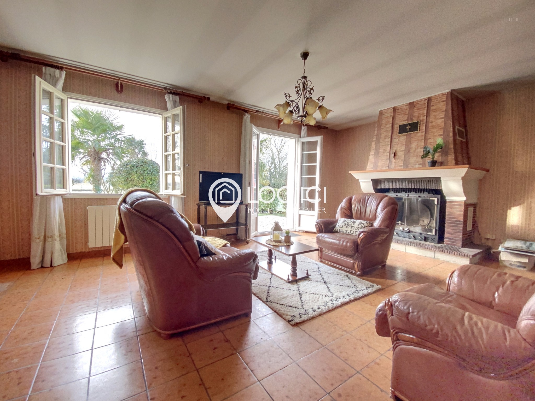 Maison familiale T5 avec vue Pyrénées et grand terrain à 5 minutes de Morlaàs ! — photo 5