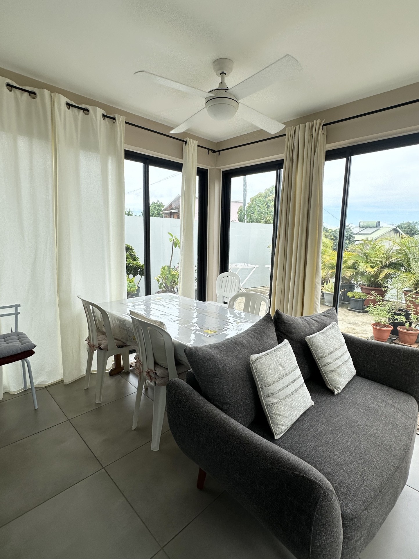 Maison familiale 4 pièces avec terrasse et parkings — photo 4