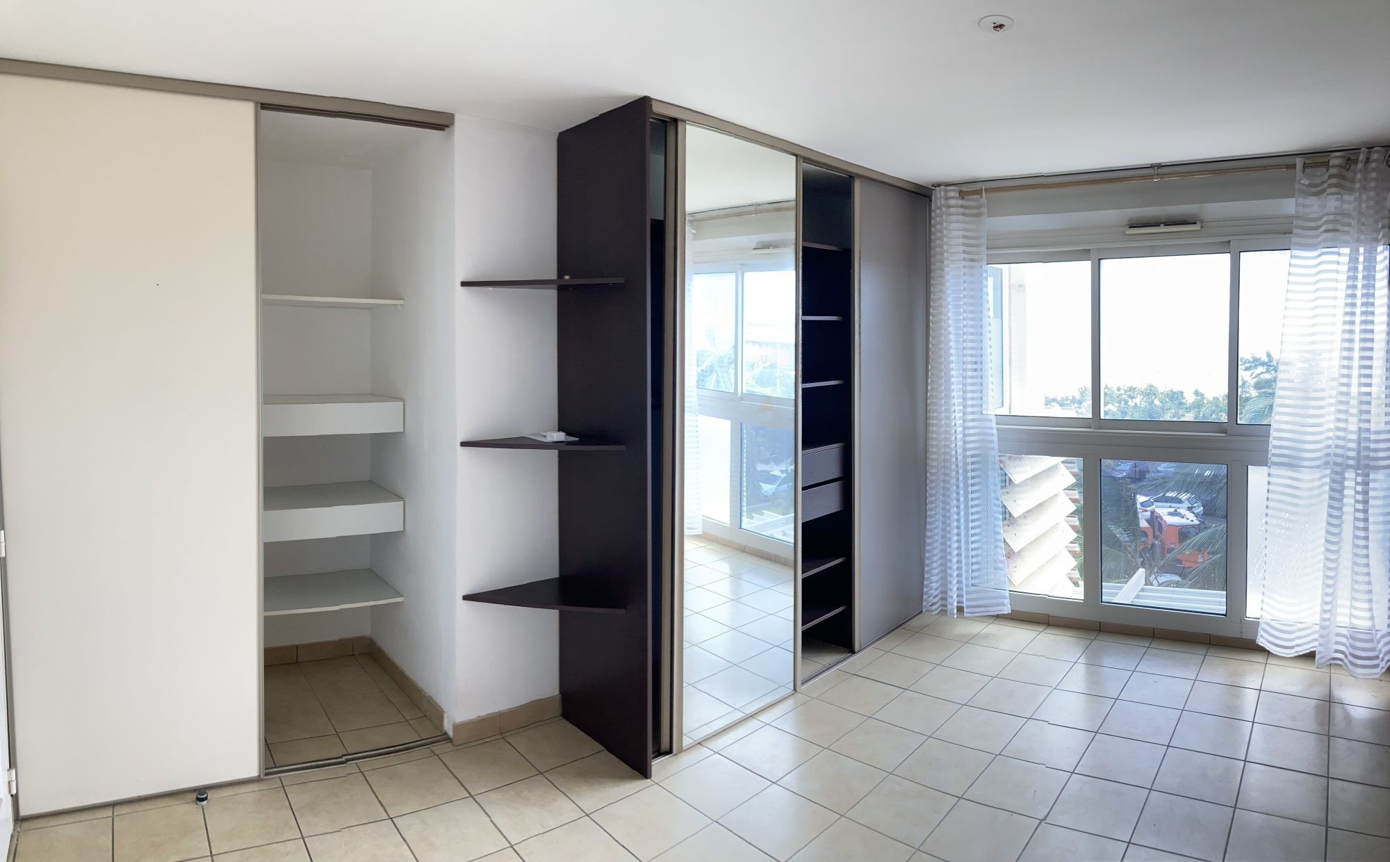 Duplex T7 160m2 - Saint Denis Centre Barachois — photo 13