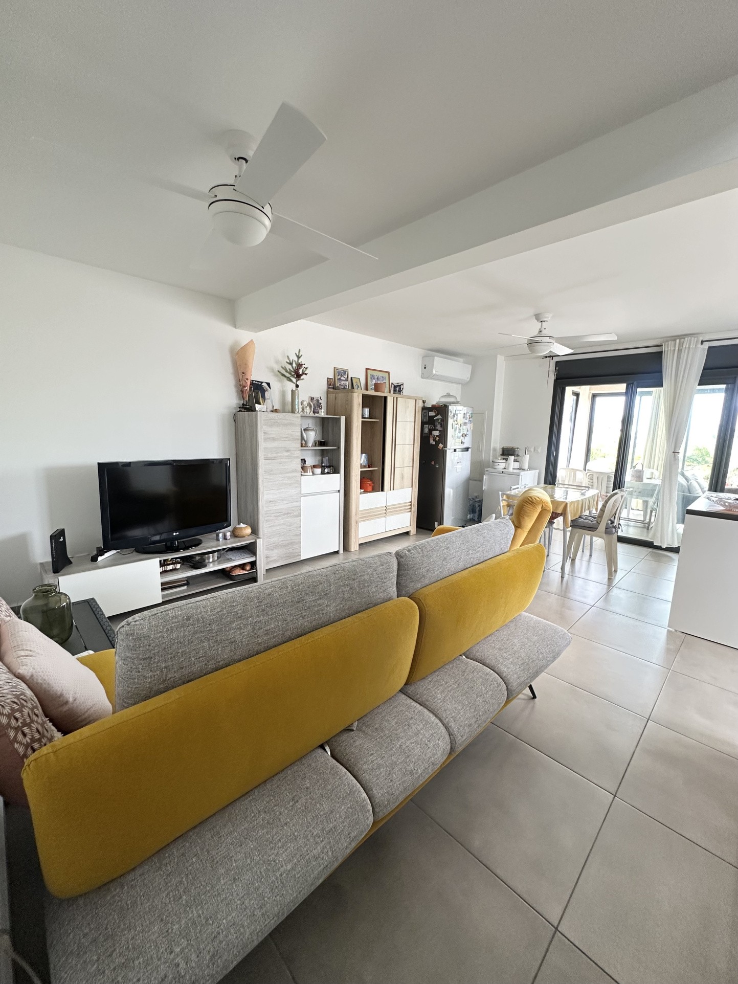 Maison familiale 4 pièces avec terrasse et parkings — photo 3