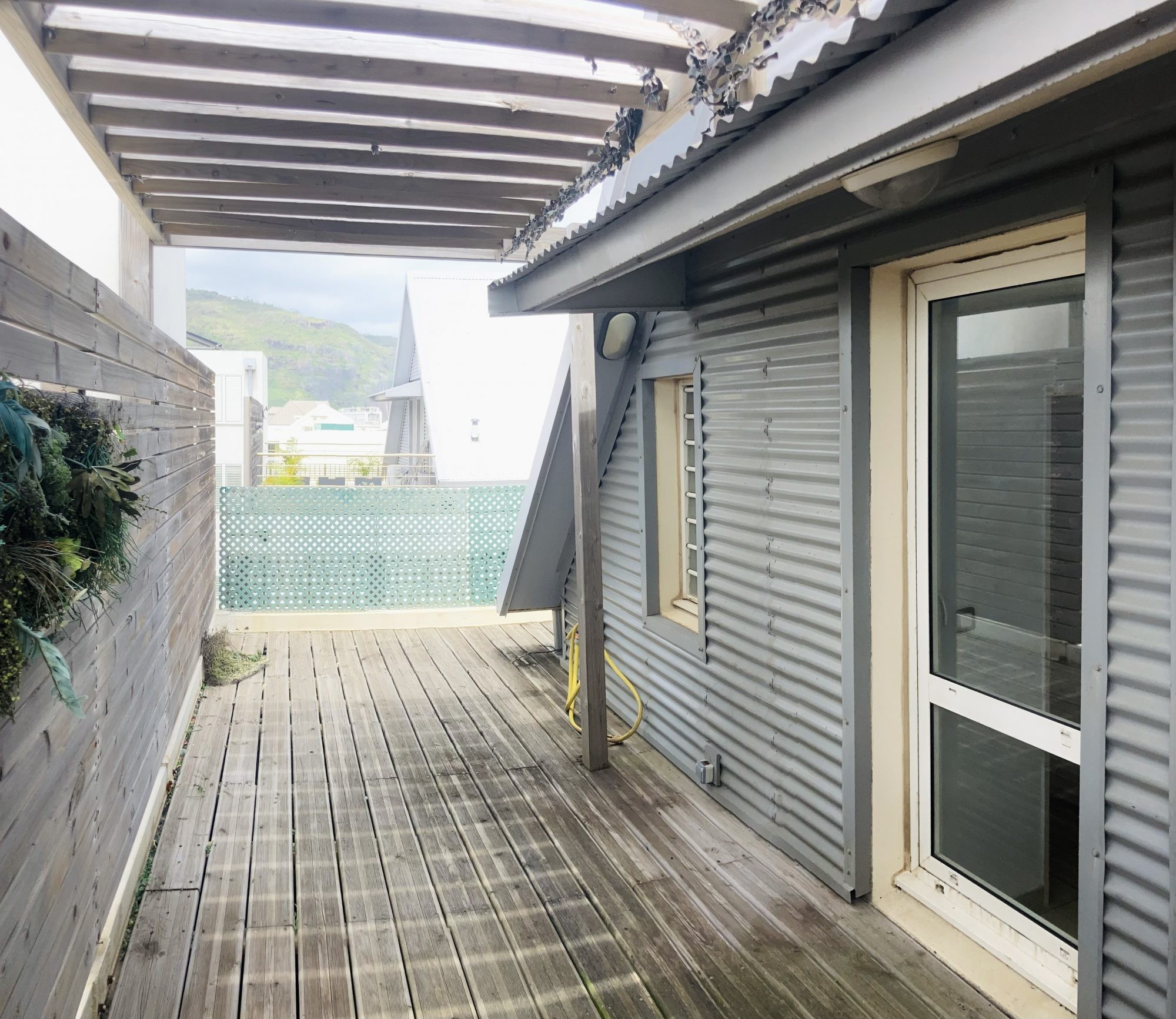 Duplex T7 160m2 - Saint Denis Centre Barachois — photo 7