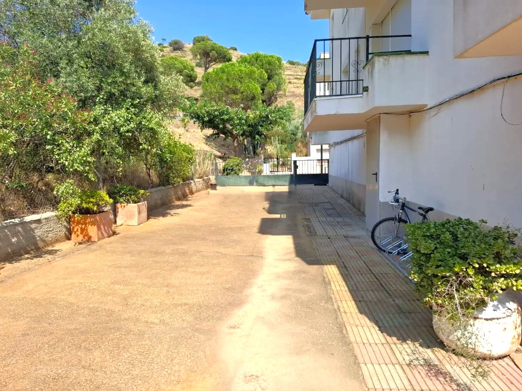 Appartement T2 avec balcon et garage   Colera, Costa Brava (Espagne) — photo 14