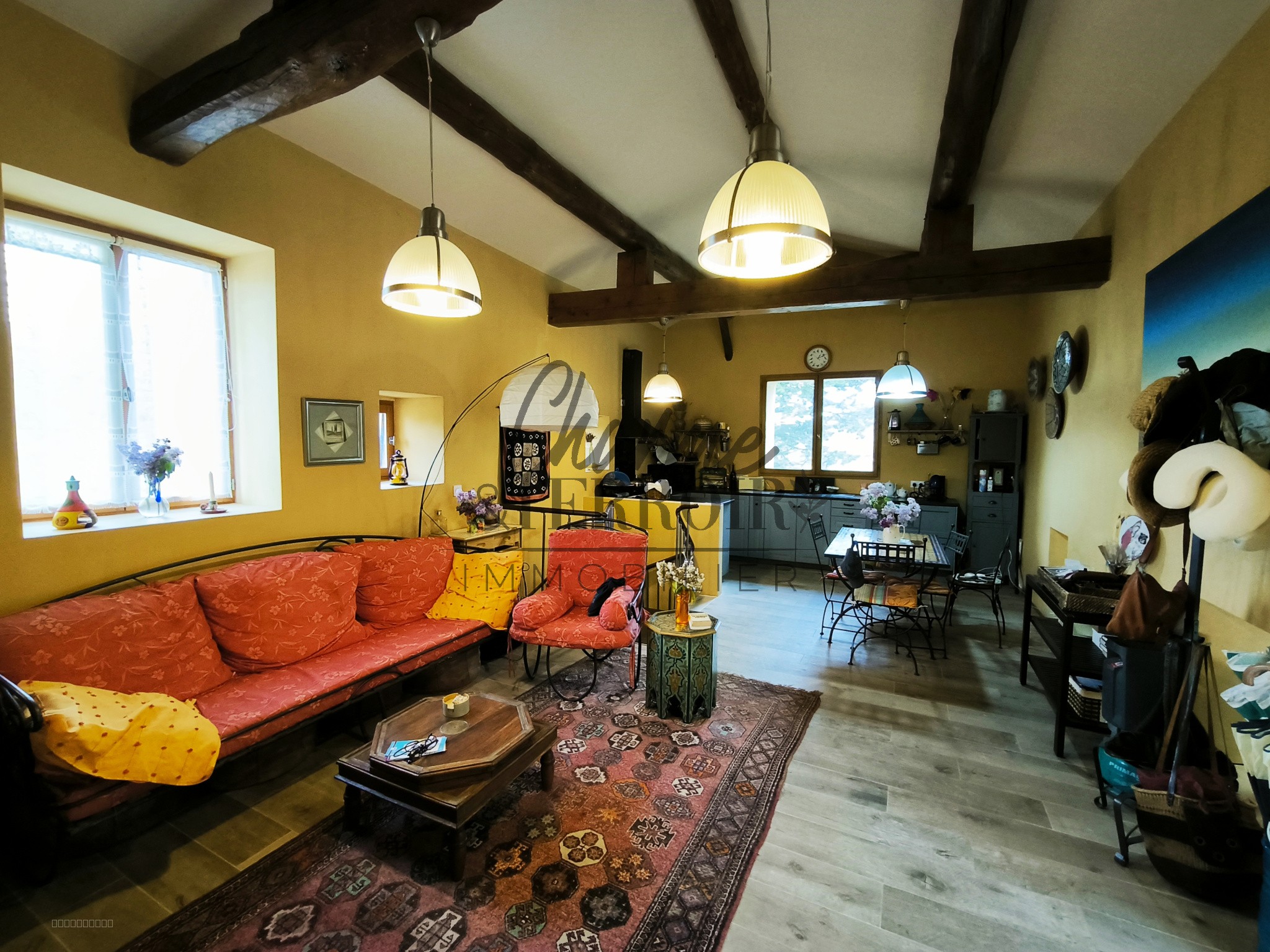 En campagne Mas rénové sur 9500m2 — photo 6