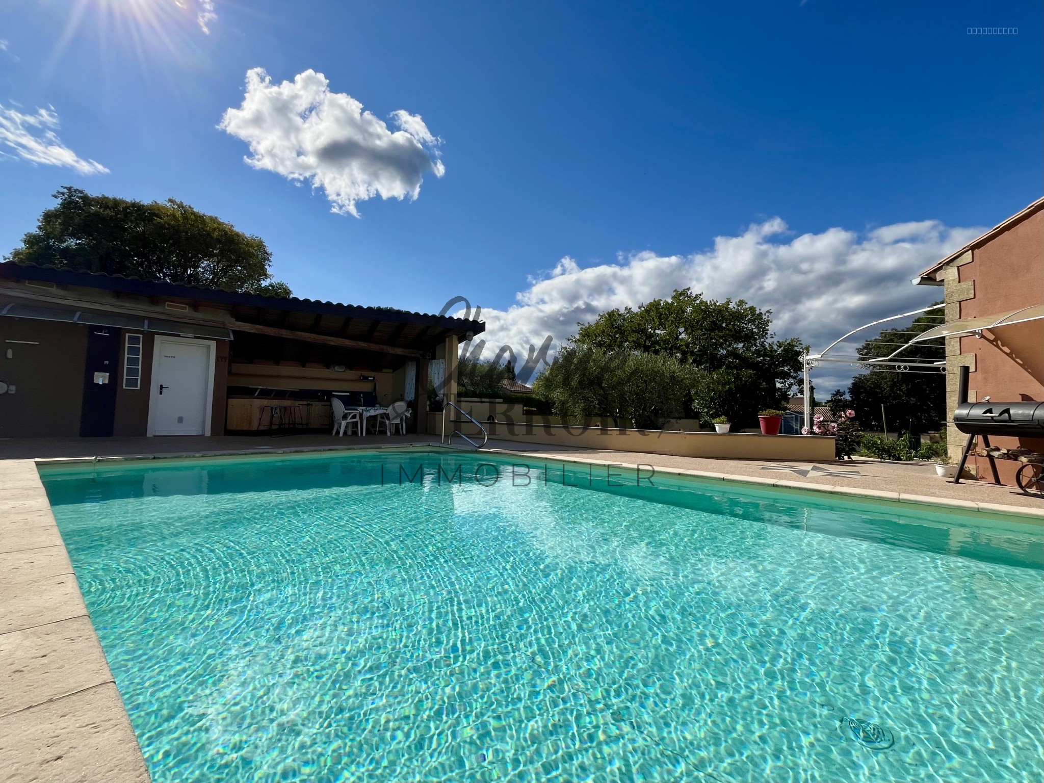 A quelques Km d'Uzès Villa de 170m2 avec piscine — photo 3