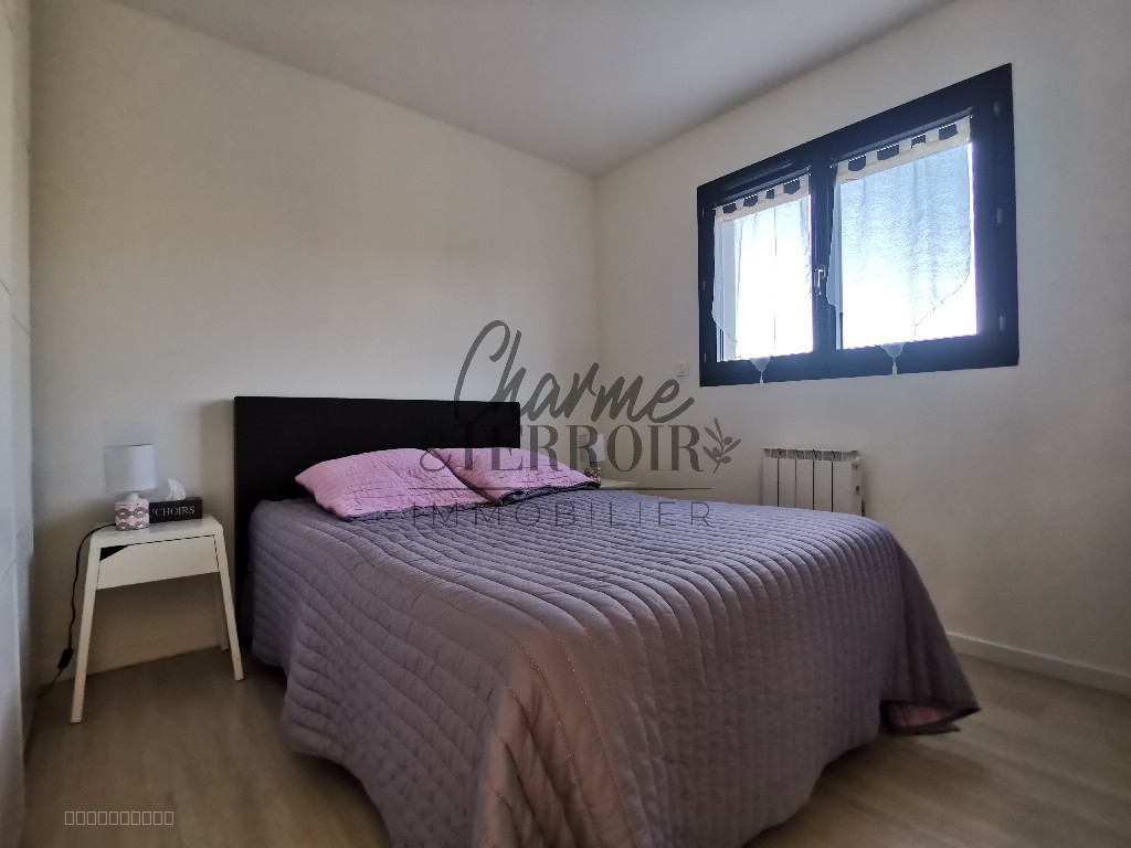 Villa contemporaine 130 m2 habitables avec piscine et dépendance, au calme non isolée, entre Uzès et Barjac. — photo 16