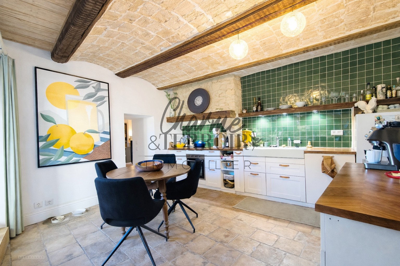 Proche Uzès, maison de village rénovée avec terrasse — photo 4