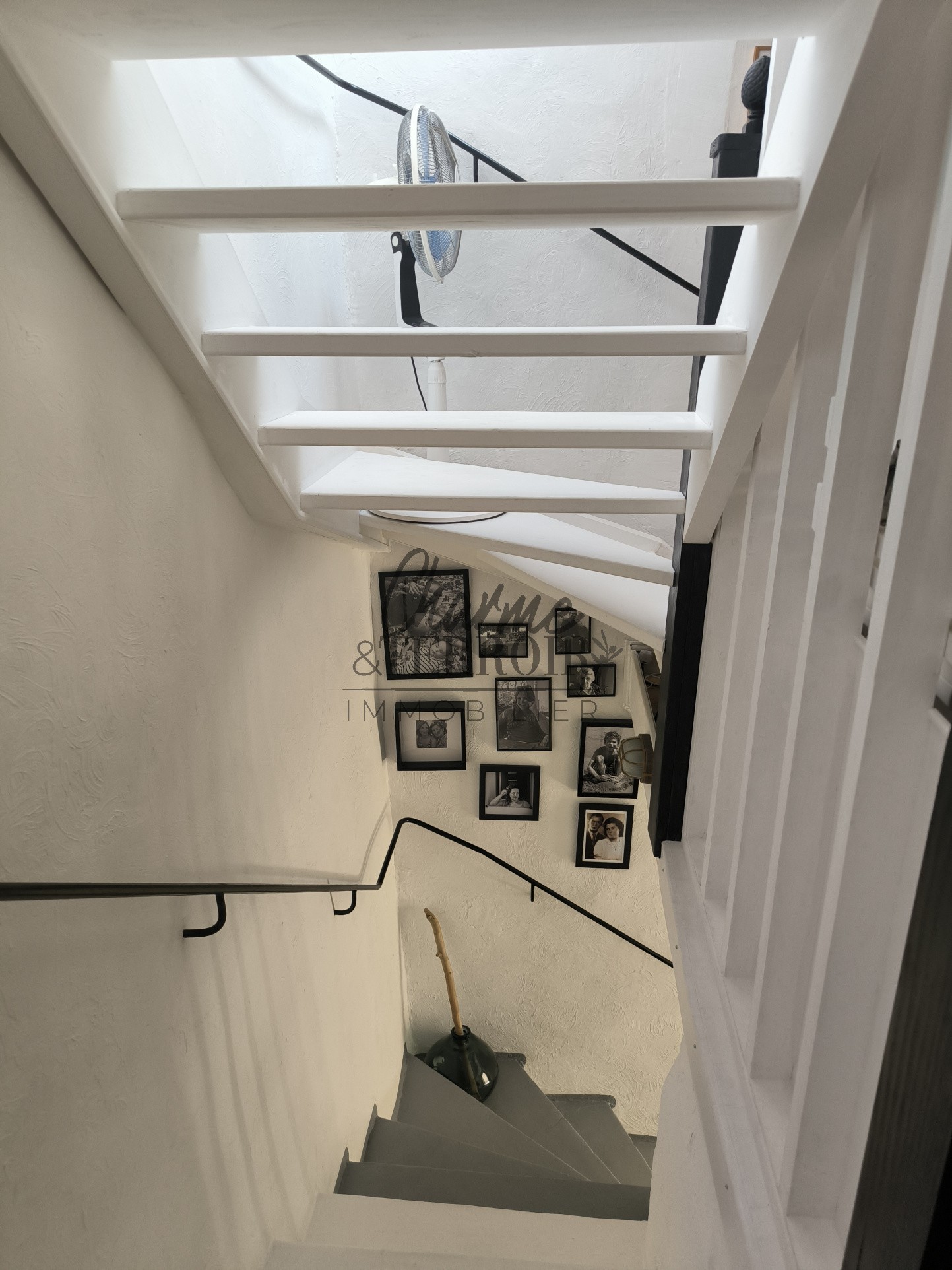 Saint-Quentin-La-Poterie, maison de village avec terrasse — photo 8
