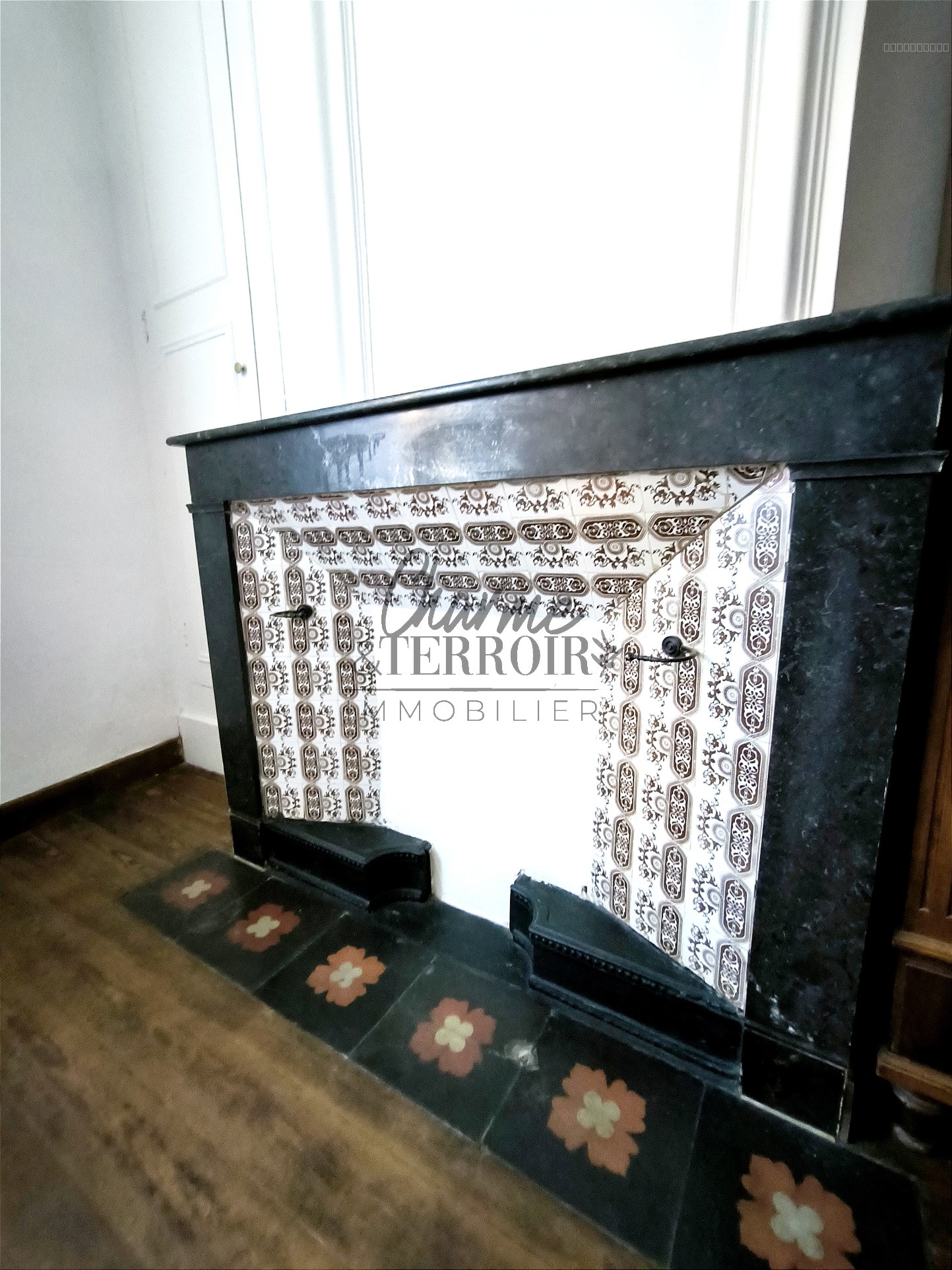 Maison de village St Quentin la Poterie — photo 9